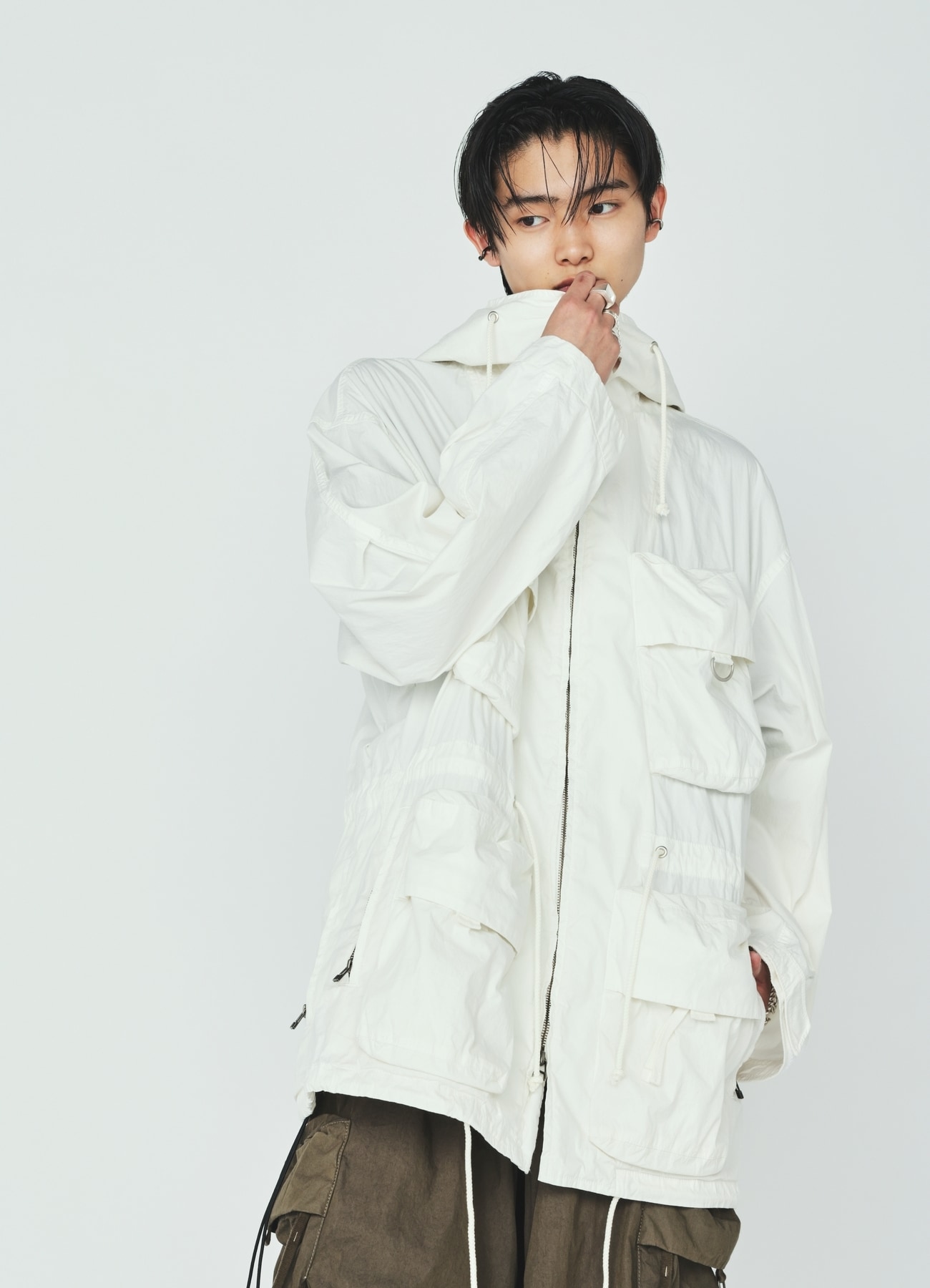COTTON/NYLON WEATHER CLOTH 6-POCKET MOUNTAIN PARKA