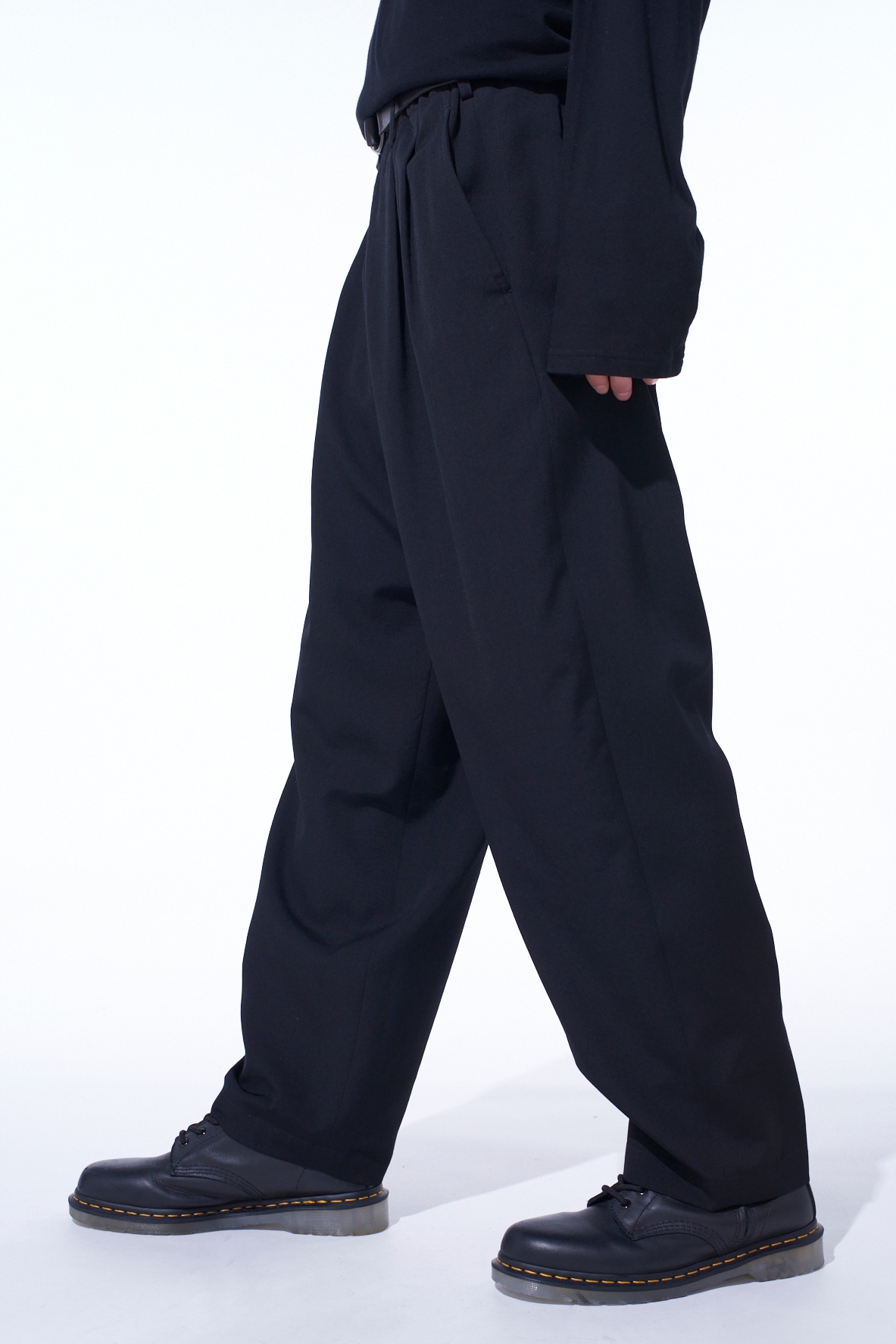 WASHER WOOL GABARDINE 2 TUCK SUSPENDER PANTS