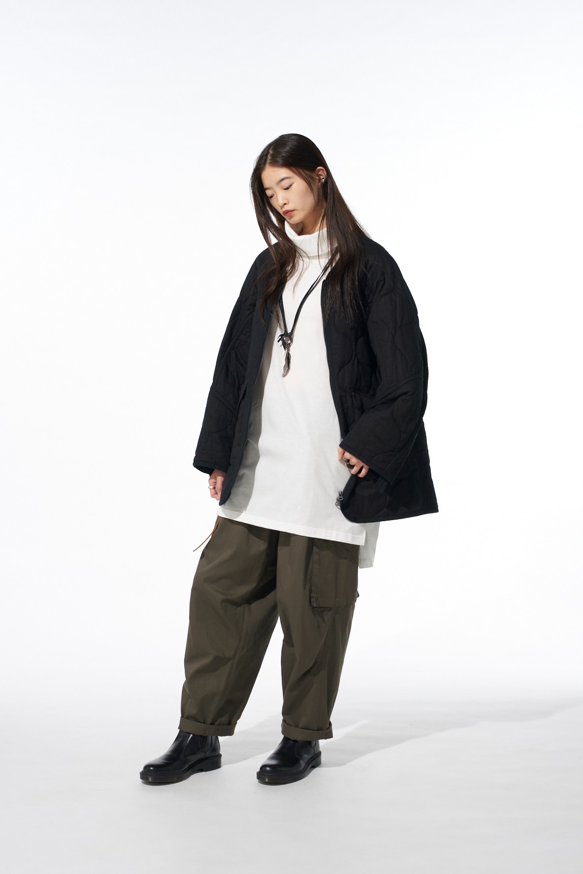 COTTON TWILL KNEE TUCK CARGO PANTS