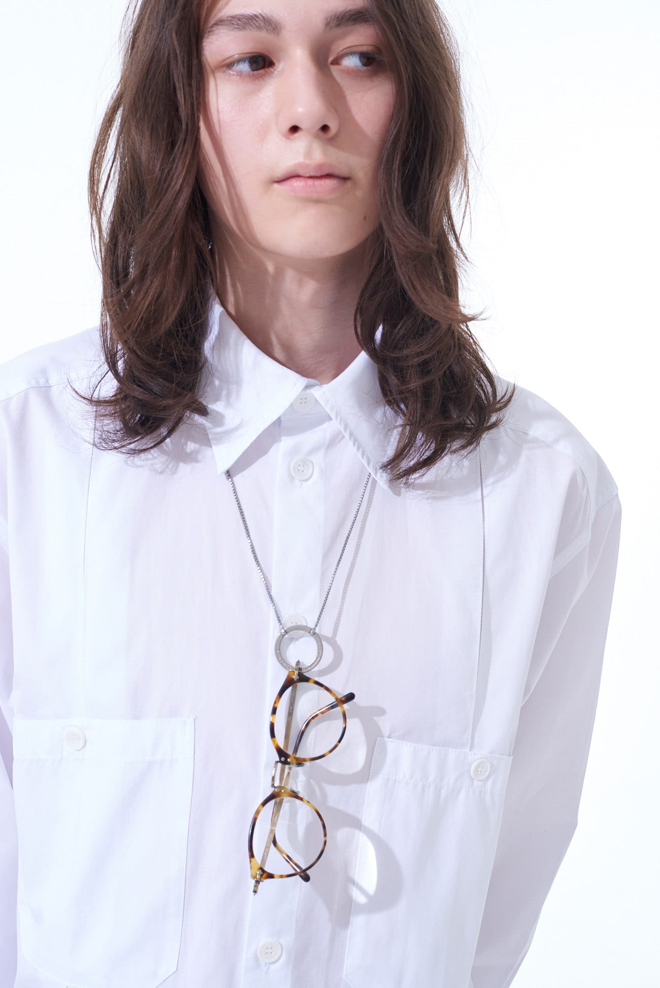 BRASS GLASSES HOLDER NECKLACE