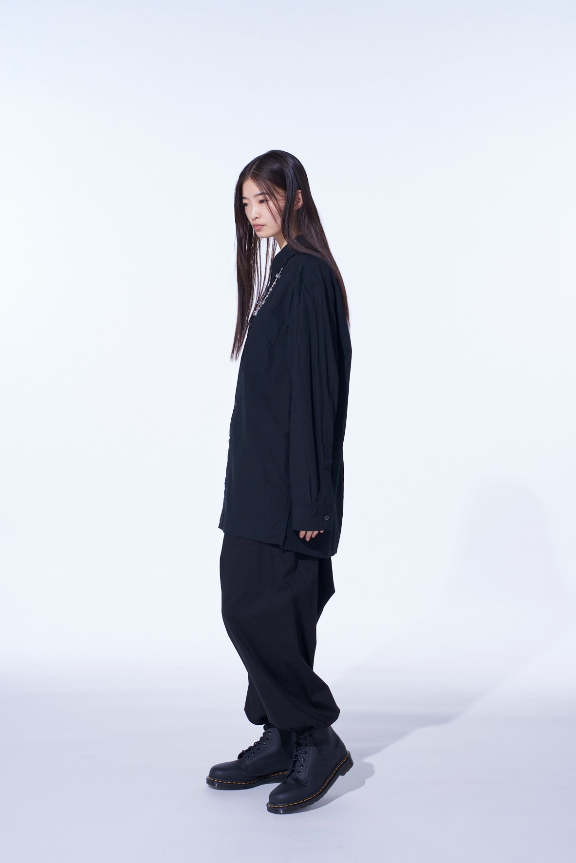 COTTON LINEN SINGLE WELT POCKET SHIRT