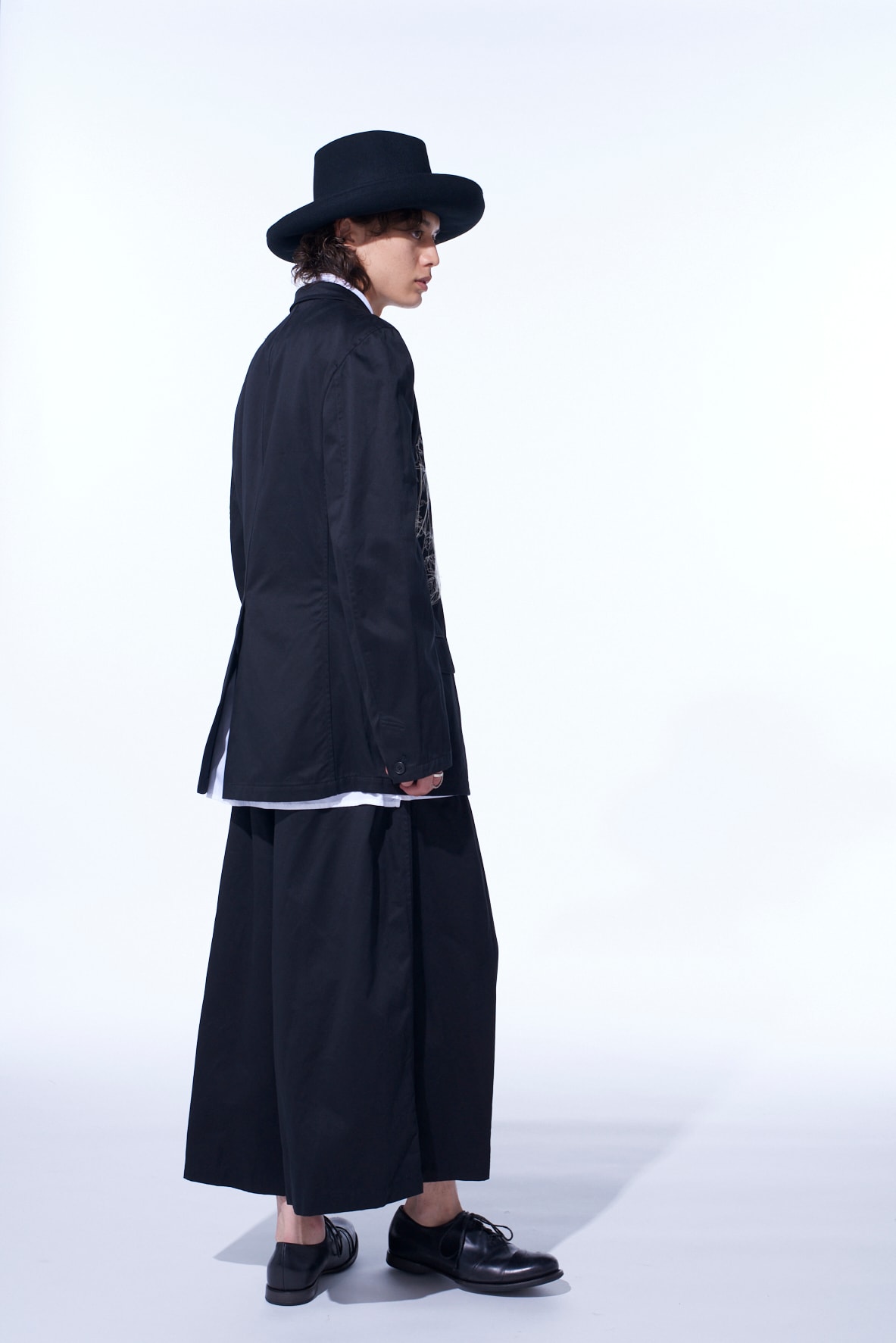 WEPON CLOTH 5 BUTTON EMBROIDERY TAILORED JACKET