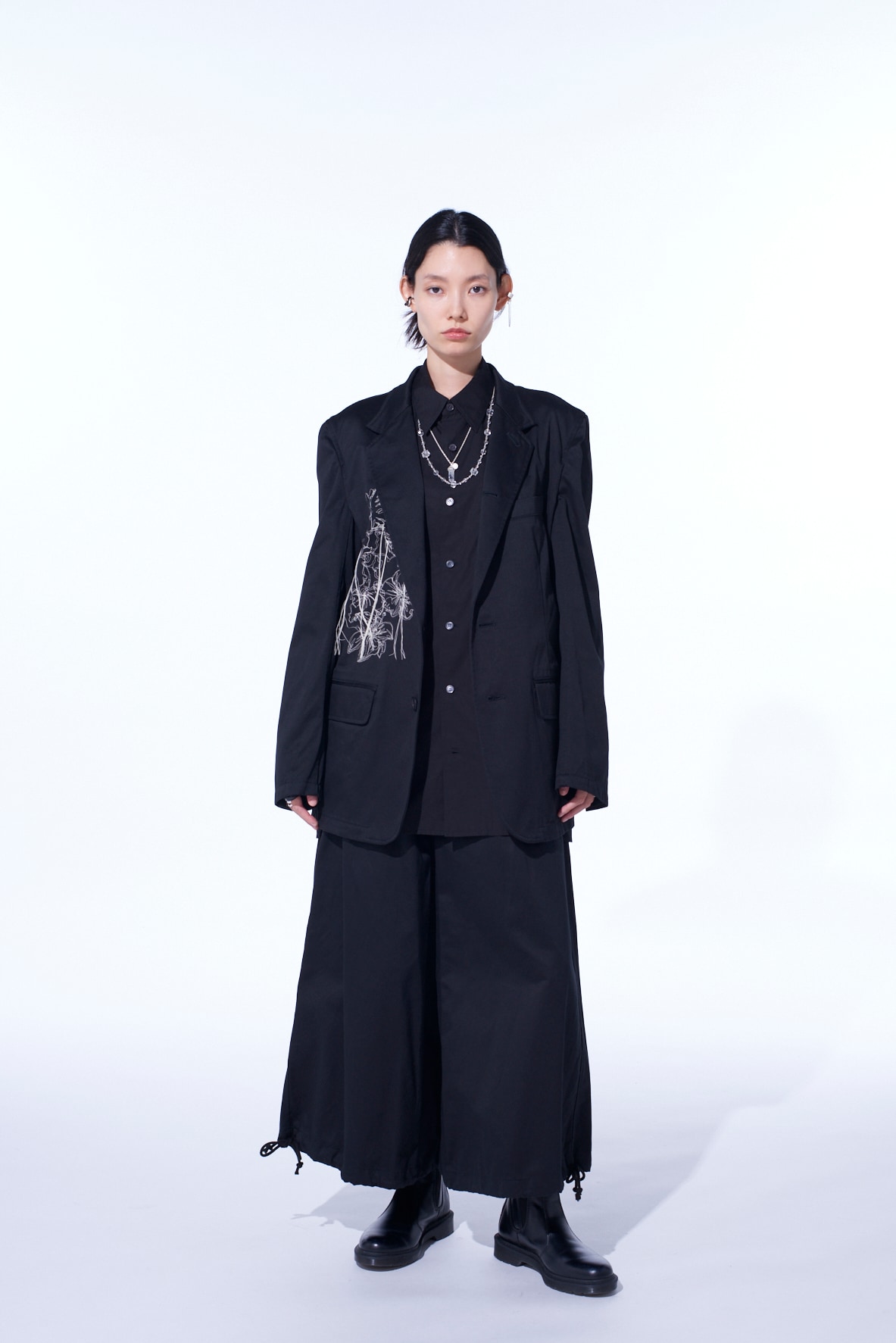 WEPON CLOTH 5 BUTTON EMBROIDERY TAILORED JACKET
