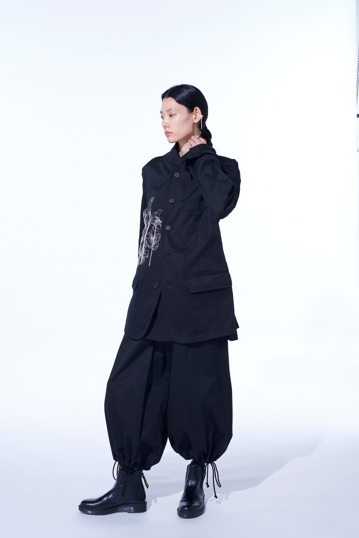 WEPON CLOTH 5 BUTTON EMBROIDERY TAILORED JACKET