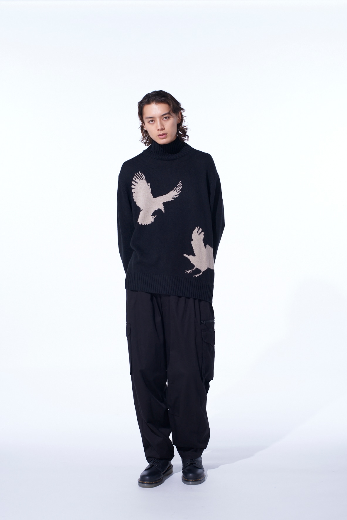 7G WOOL-BLEND INTARSIA CROW-PATTERN HIGH NECK KNIT