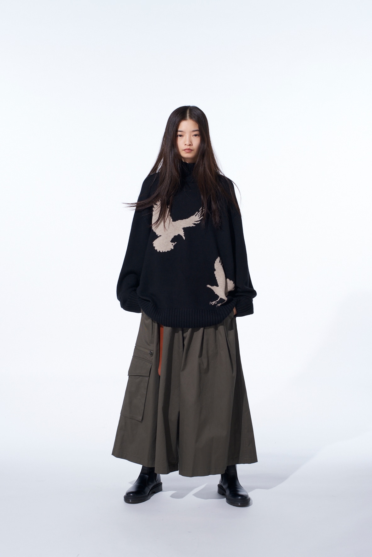 7G WOOL-BLEND INTARSIA CROW-PATTERN HIGH NECK KNIT