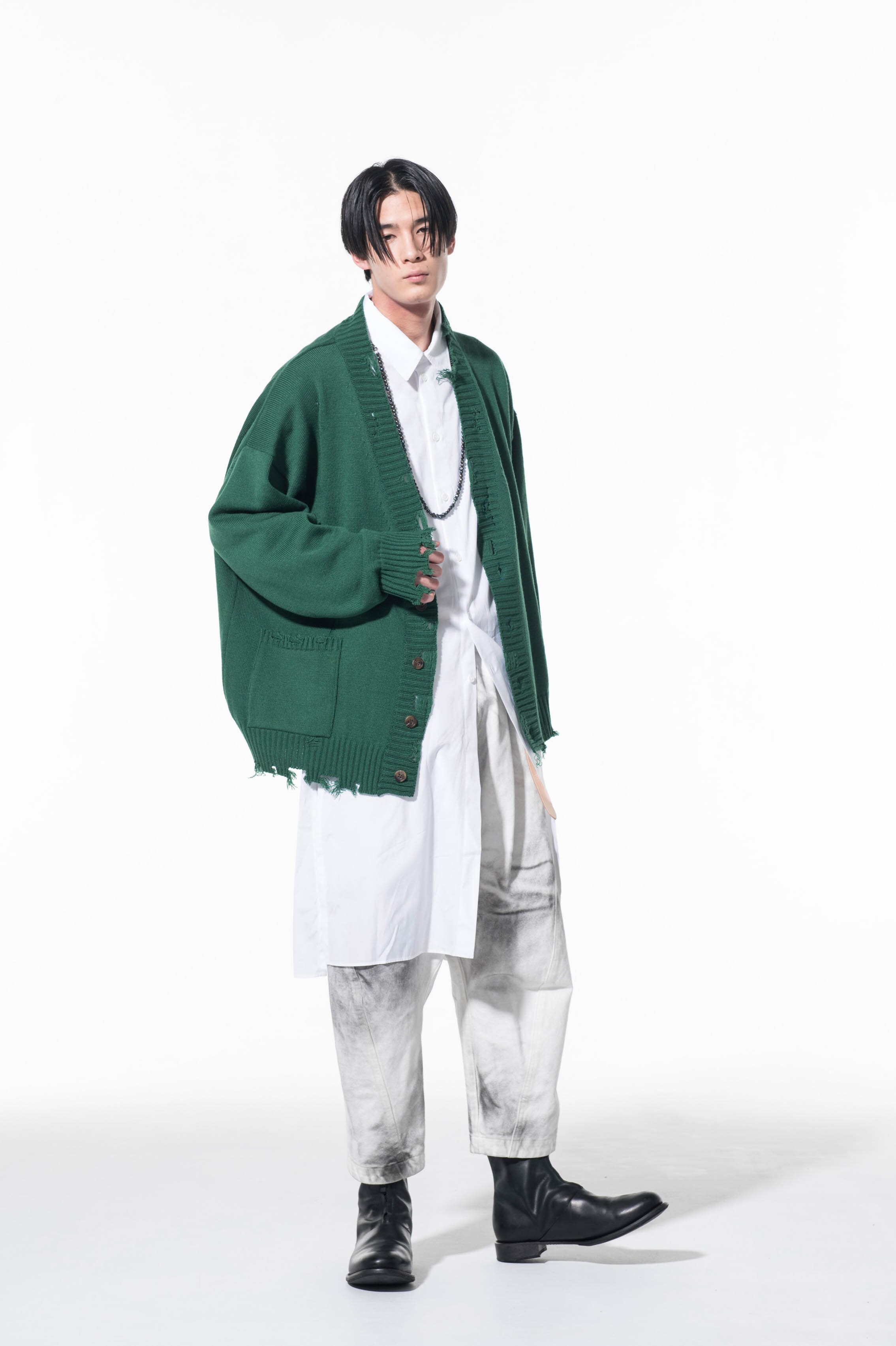 7G BULKY WOOL DAMAGE V-NECK CARDIGAN(M Green): S'YTE｜THE SHOP