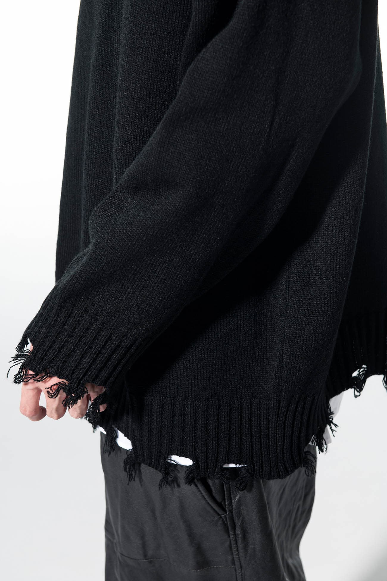 7G BULKY WOOL DAMAGE V NECK PULLOVER - ニット/セーター