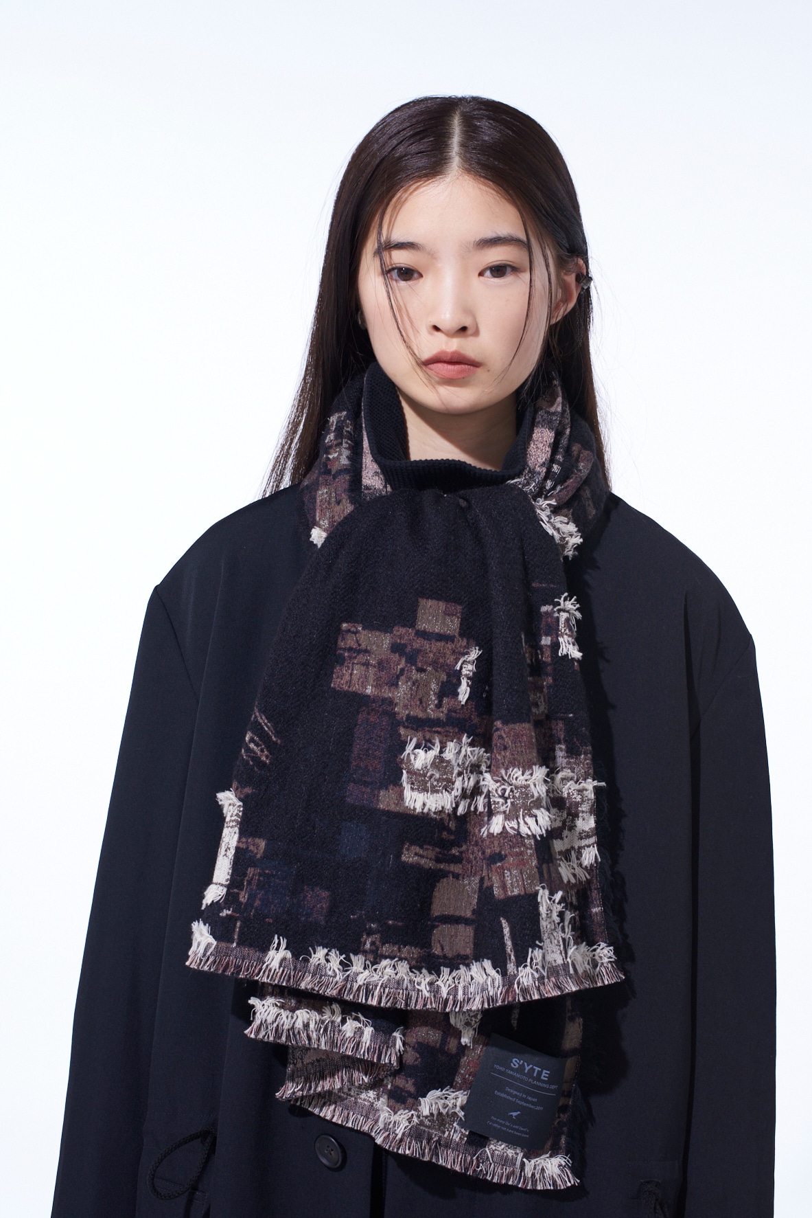 PATCHWORK CUT JACQUARD STOLE