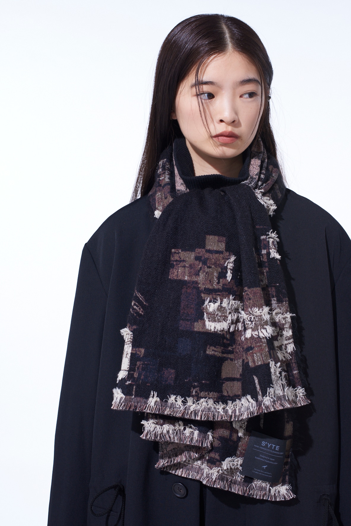 PATCHWORK CUT JACQUARD STOLE