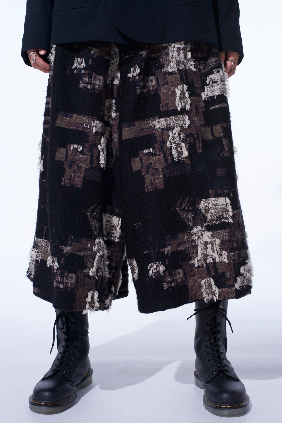 PATCHWORK CUT JACQUARD CULOTTE PANTS