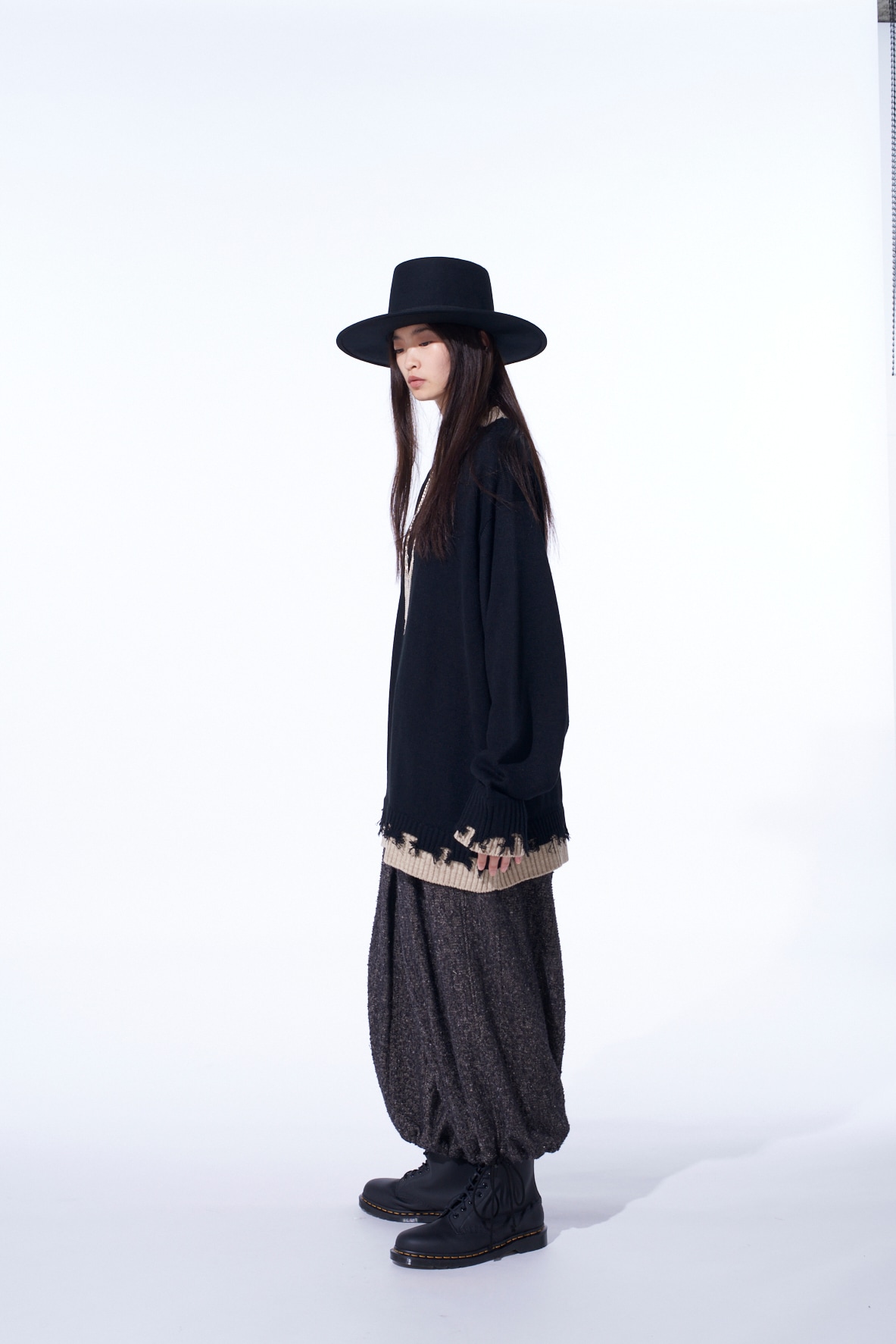 BRUSHED TWILL NEEDLE PUNCH ELASTIC HAKAMA PANTS
