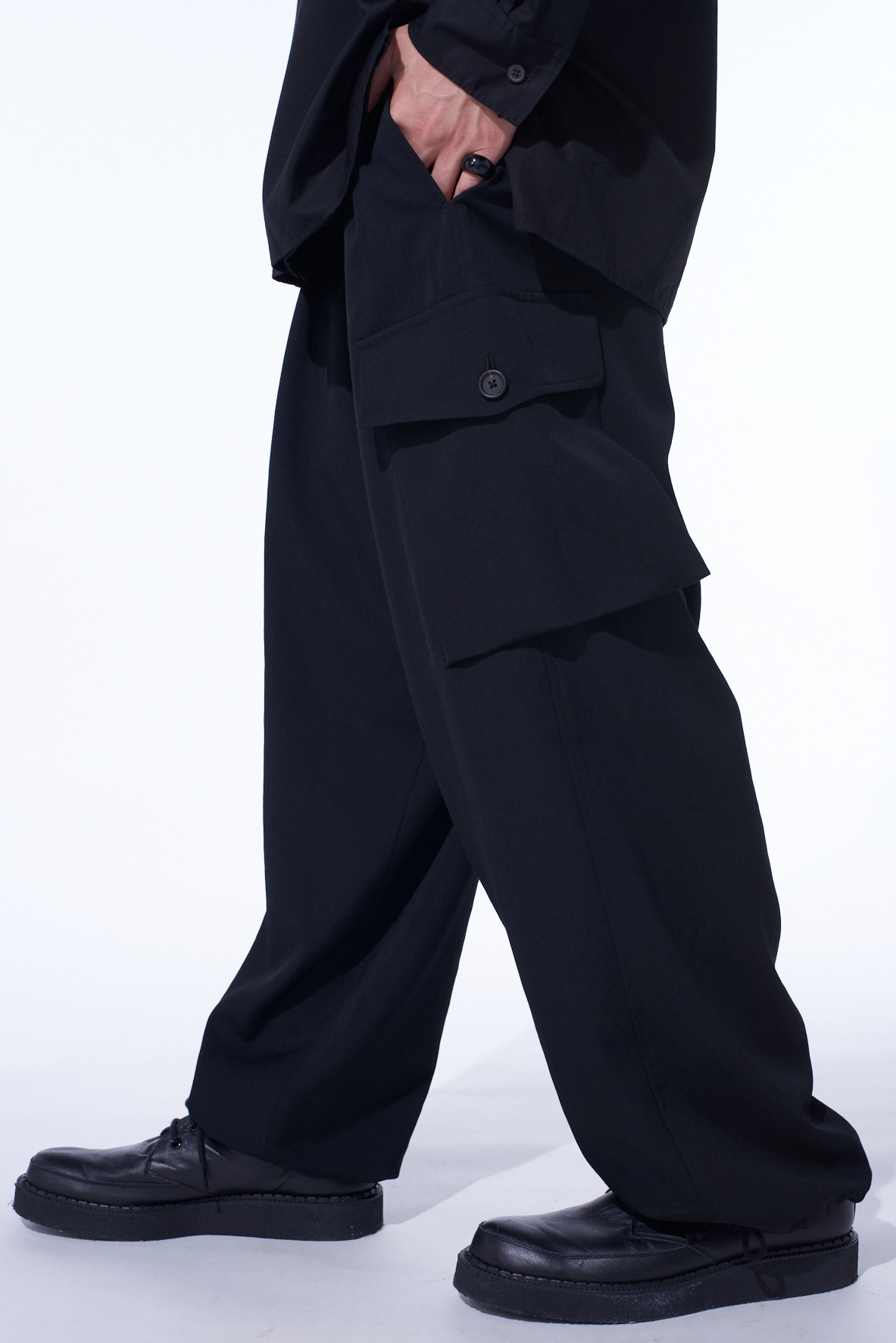 WASHER WOOL GABARDINE 2 TUCK CARGO PANTS
