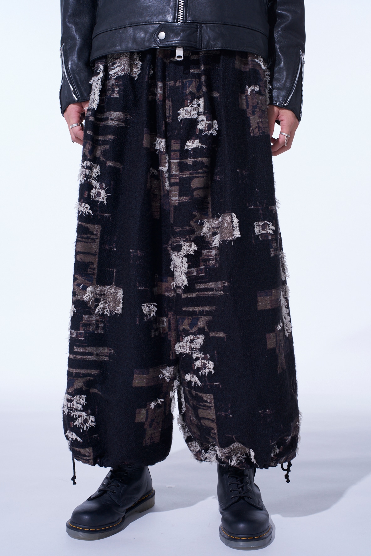 PATCHWORK CUT JACQUARD BALLOON PANTS