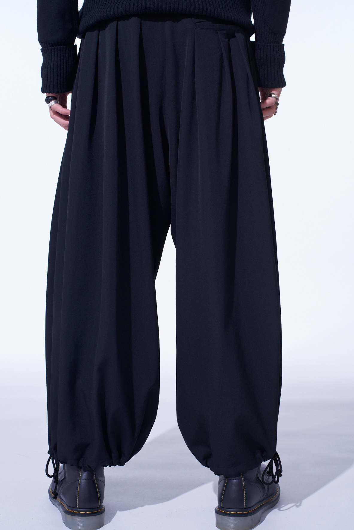 WASHER WOOL GABARDINE PRINT EMBROIDERY BALLOON PANTS