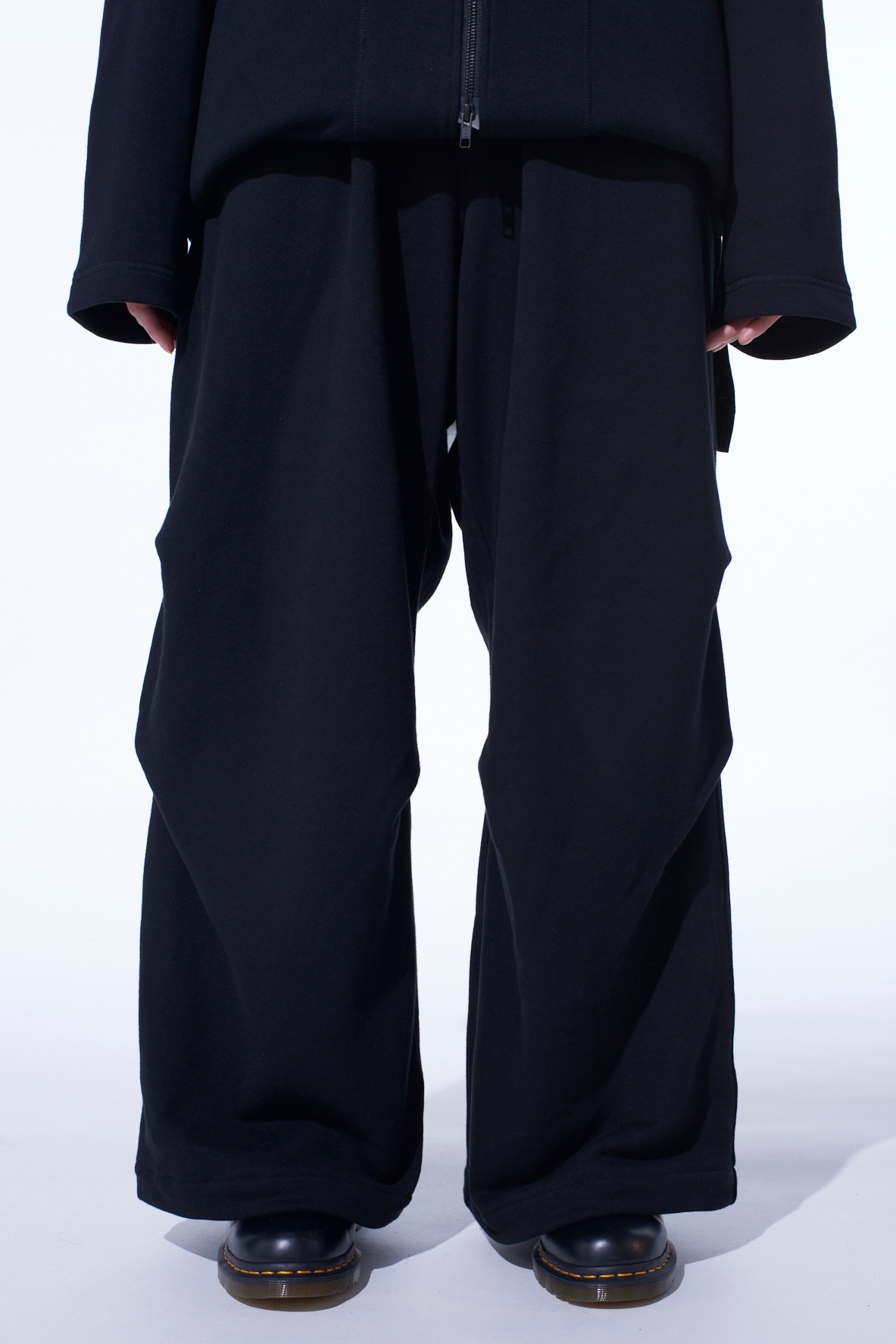 FRENCH TERRY TUCKED PANTS