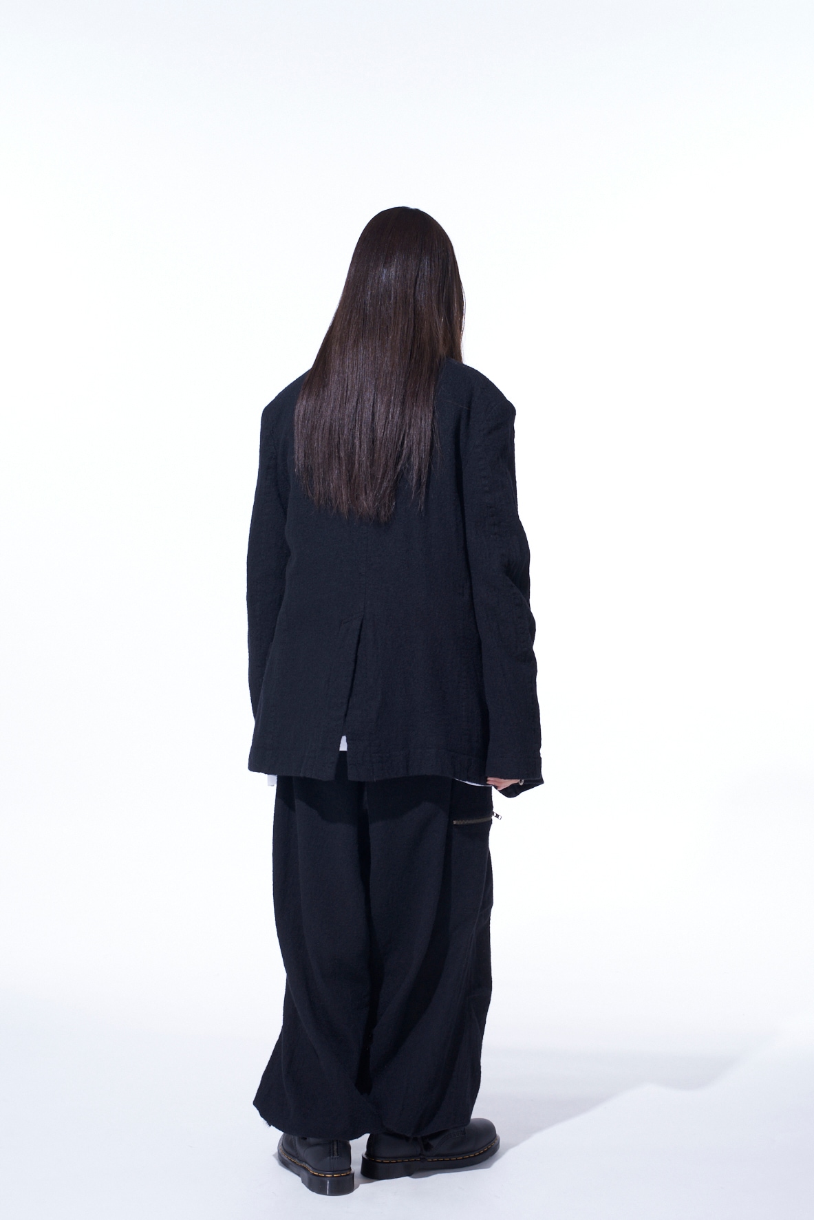 WOOL GAUZE KNEE TUCK PANTS