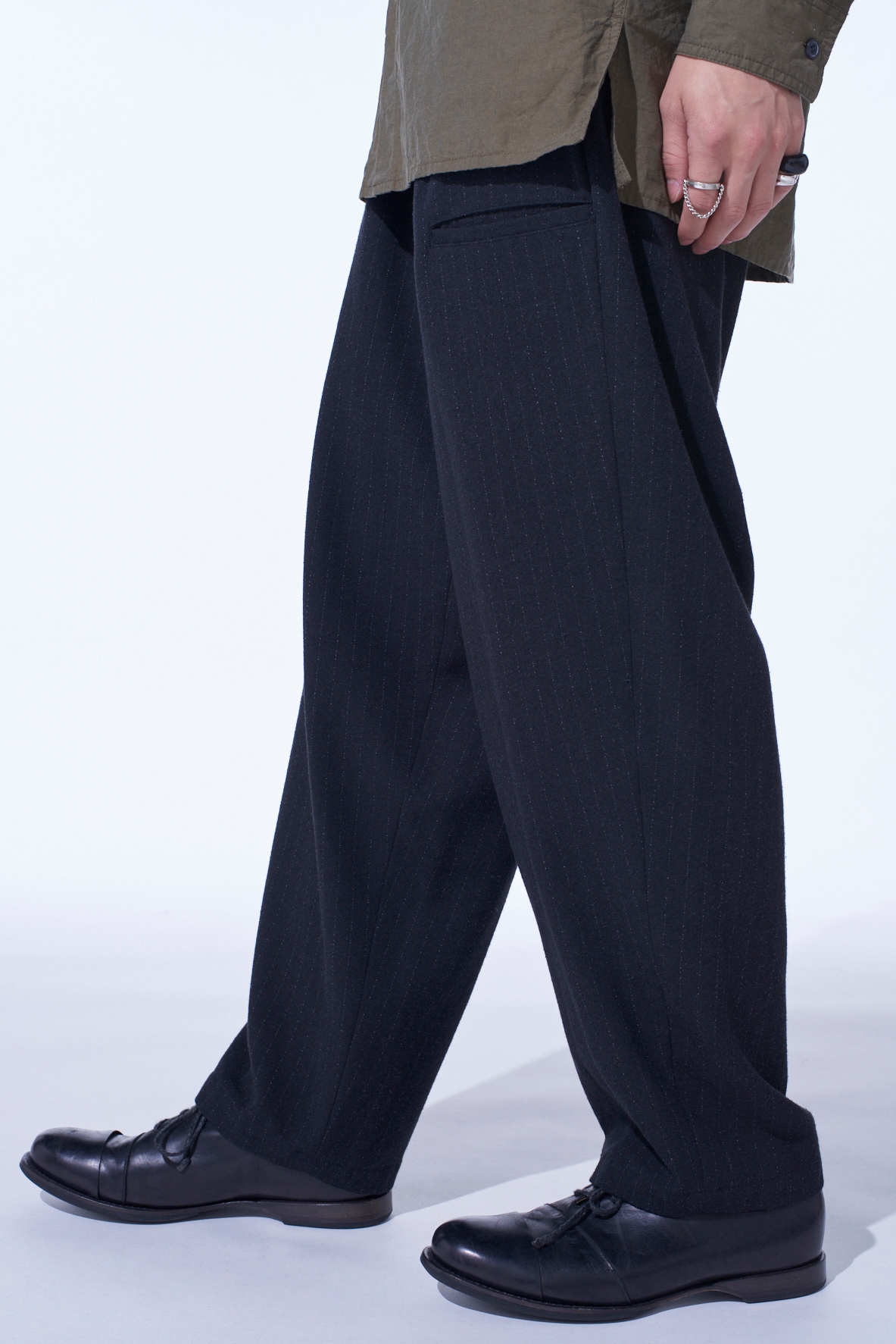 STRIPED SILK ANGORA WOOL TAPERED PANTS