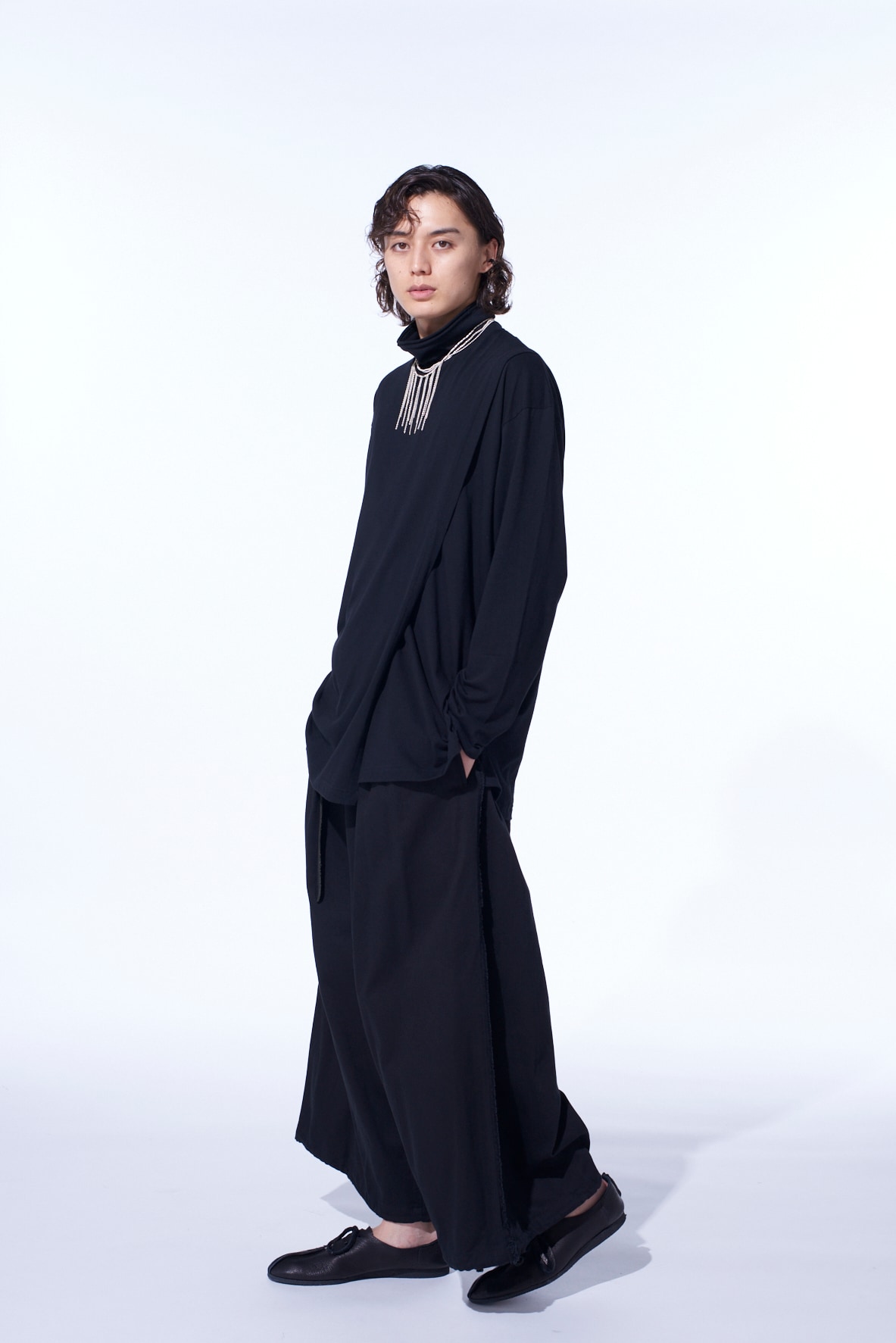 30/COTTON JERSEY LAYERED FRONT TURTLENECK LONG T-SHIRT