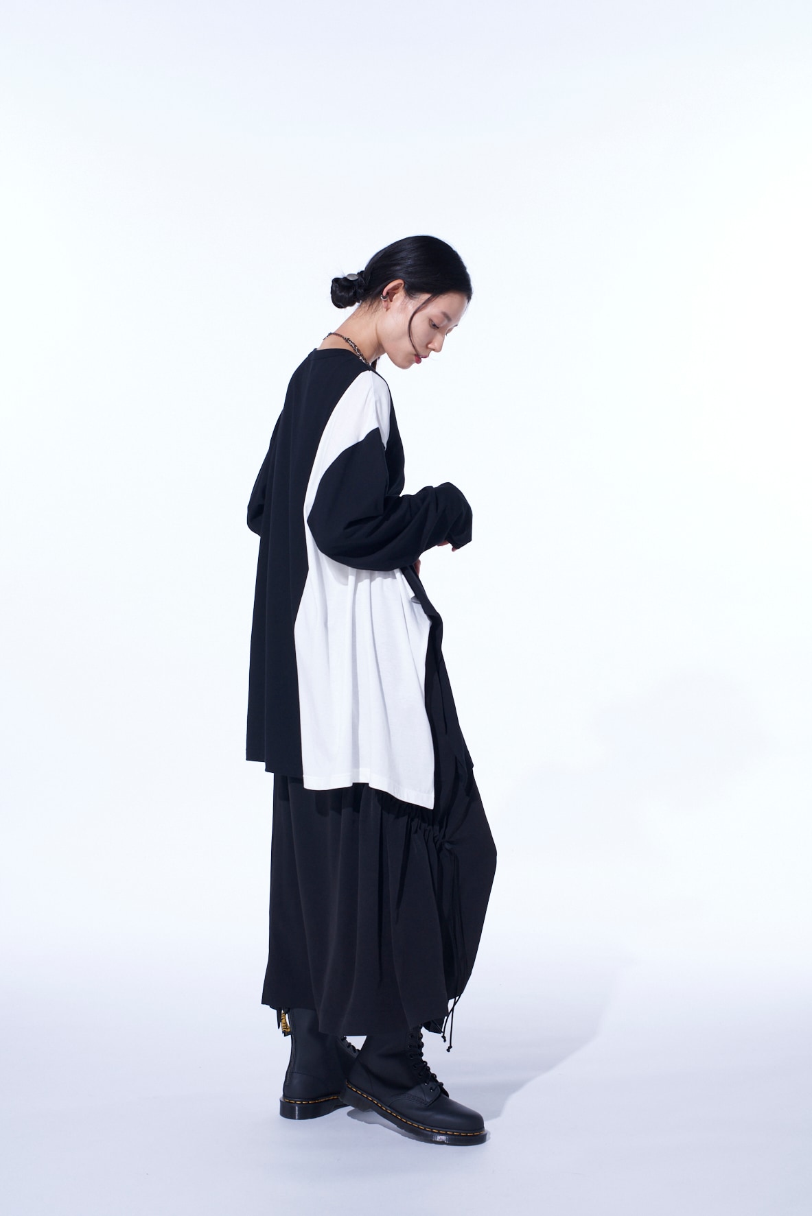 COTTON JERSEY FABRIC SWITCH L/S DRAPED T-SHIRT