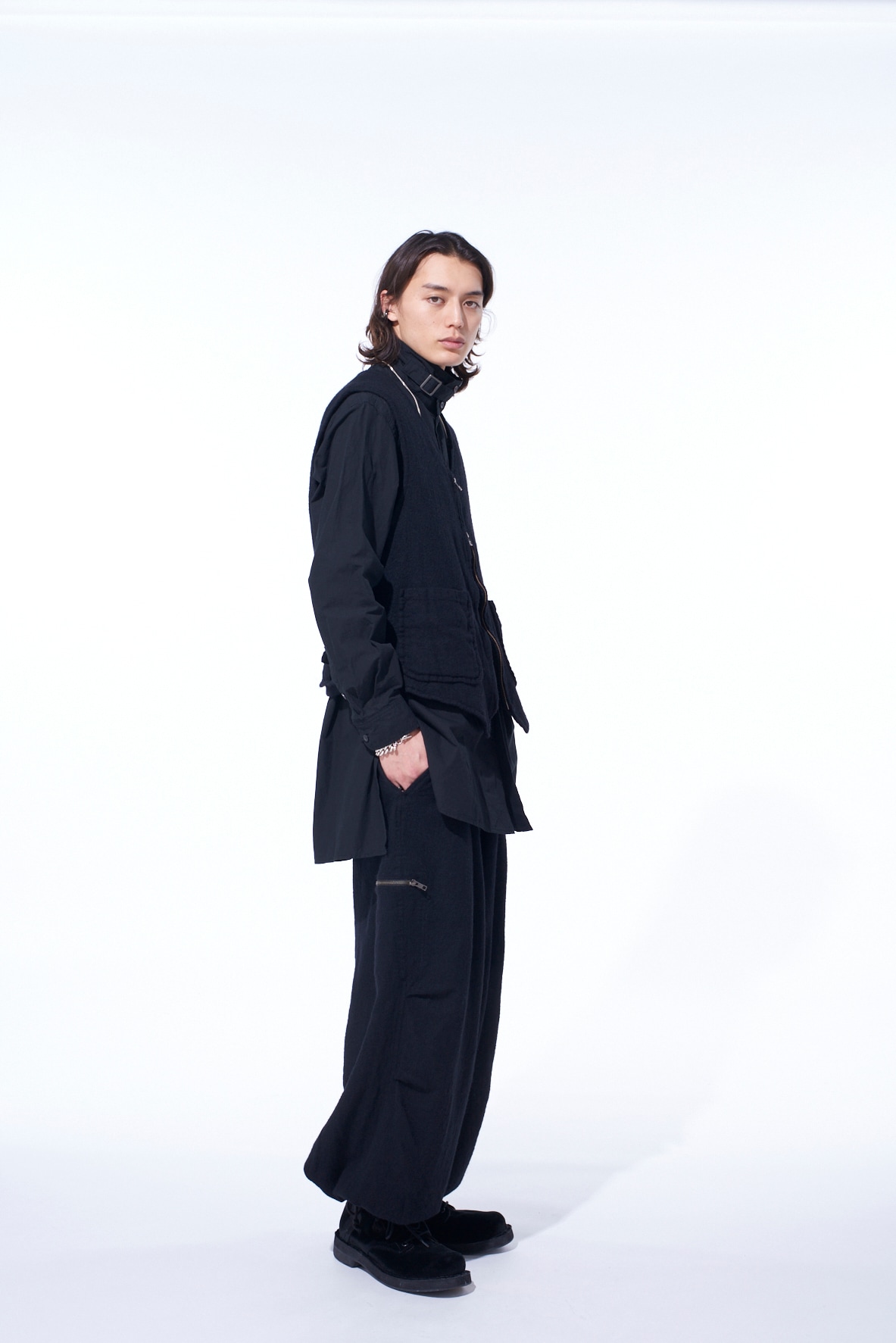 WOOL GAUZE ZIP UP VEST