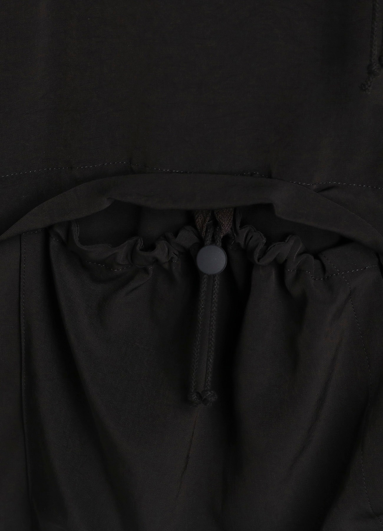 CREPE de CHINE SHIRRING MOUNTAIN PARKA