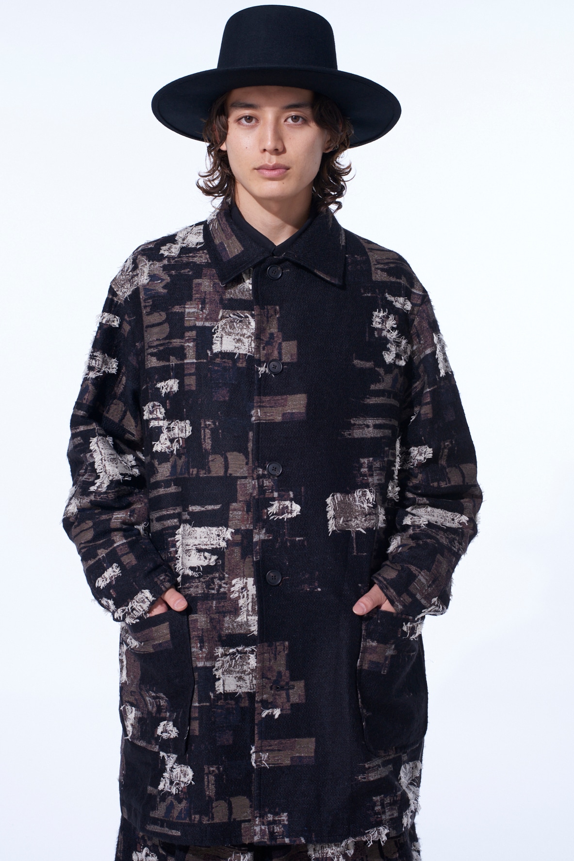 PATCHWORK CUT JACQUARD POCKET HALF COAT