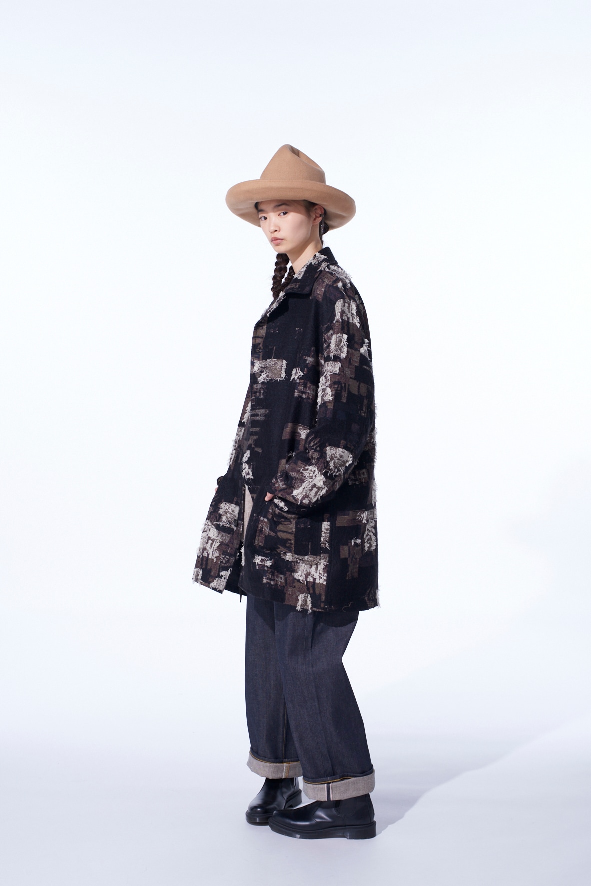 PATCHWORK CUT JACQUARD POCKET HALF COAT