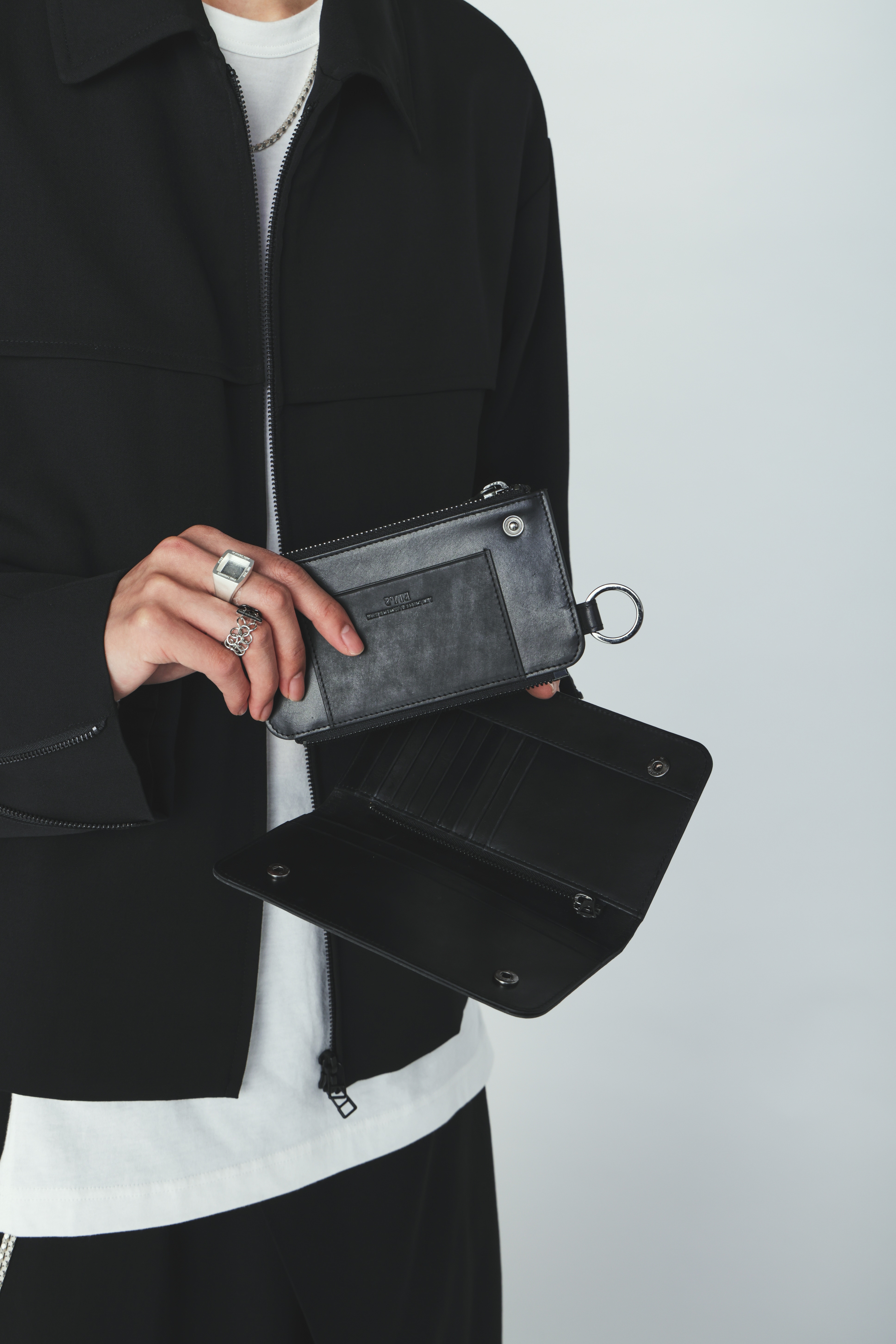 COW LEATHER LONG WALLET