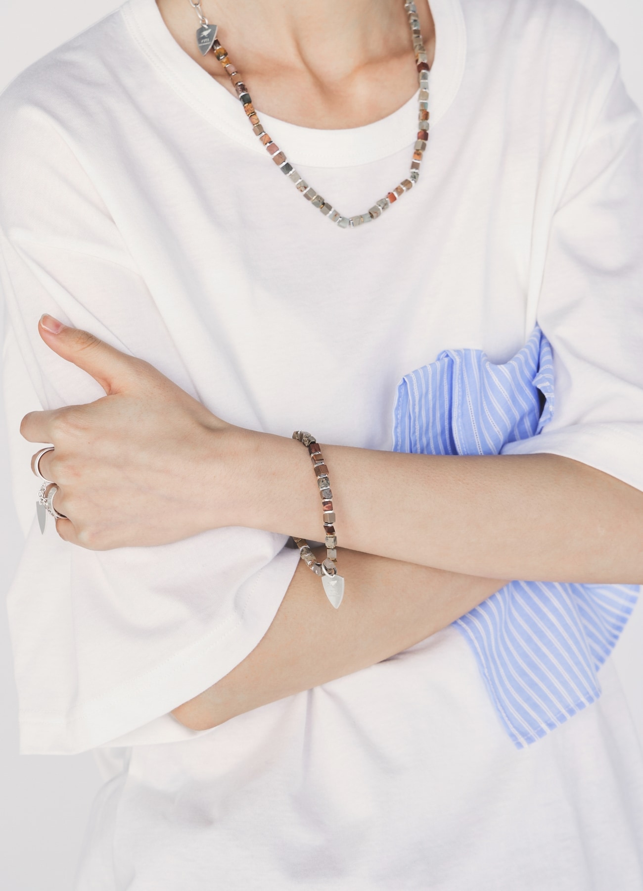 PICK ACCENT COLOR-CUBE BRACELET