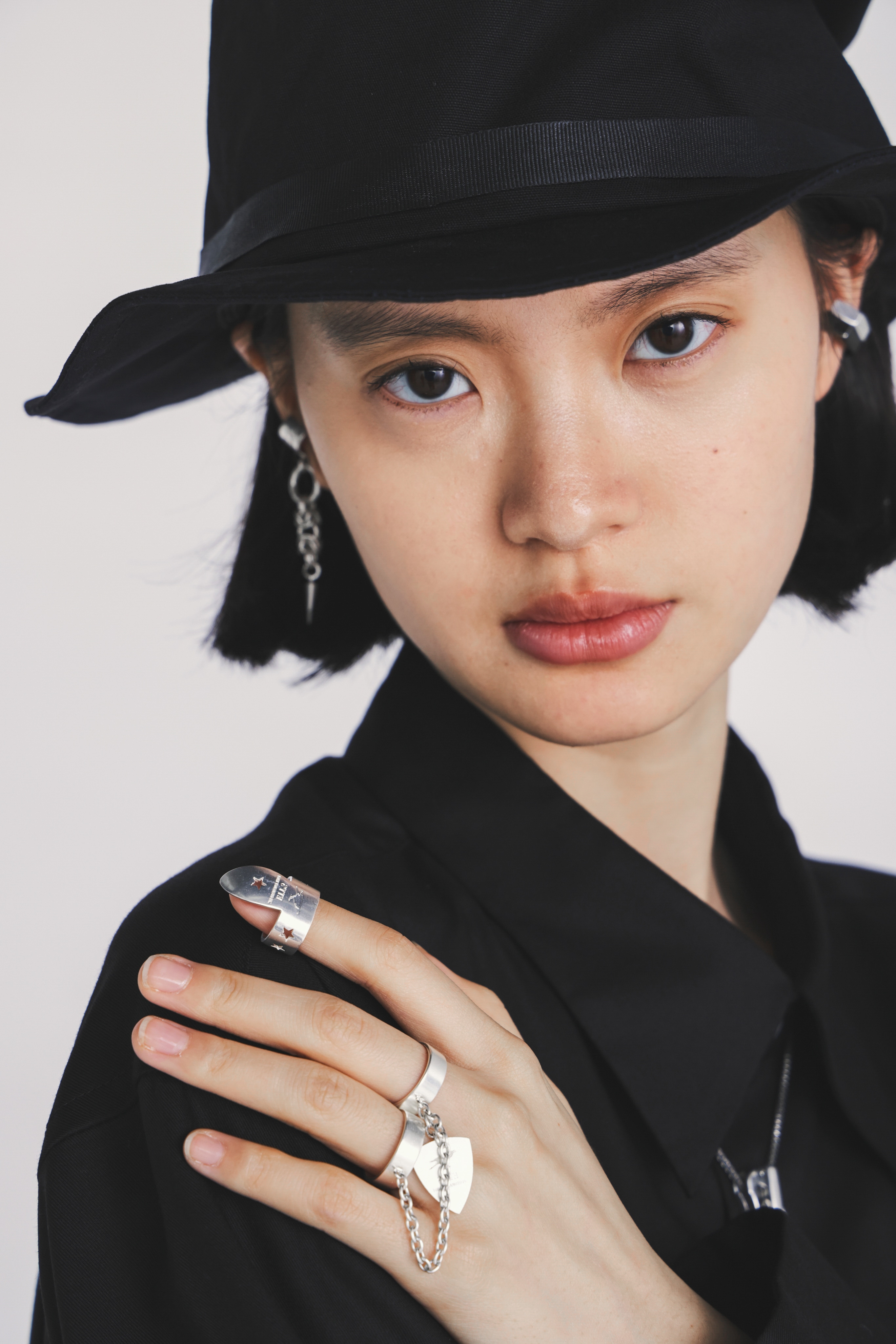 PICK STAR NAIL TIP RING