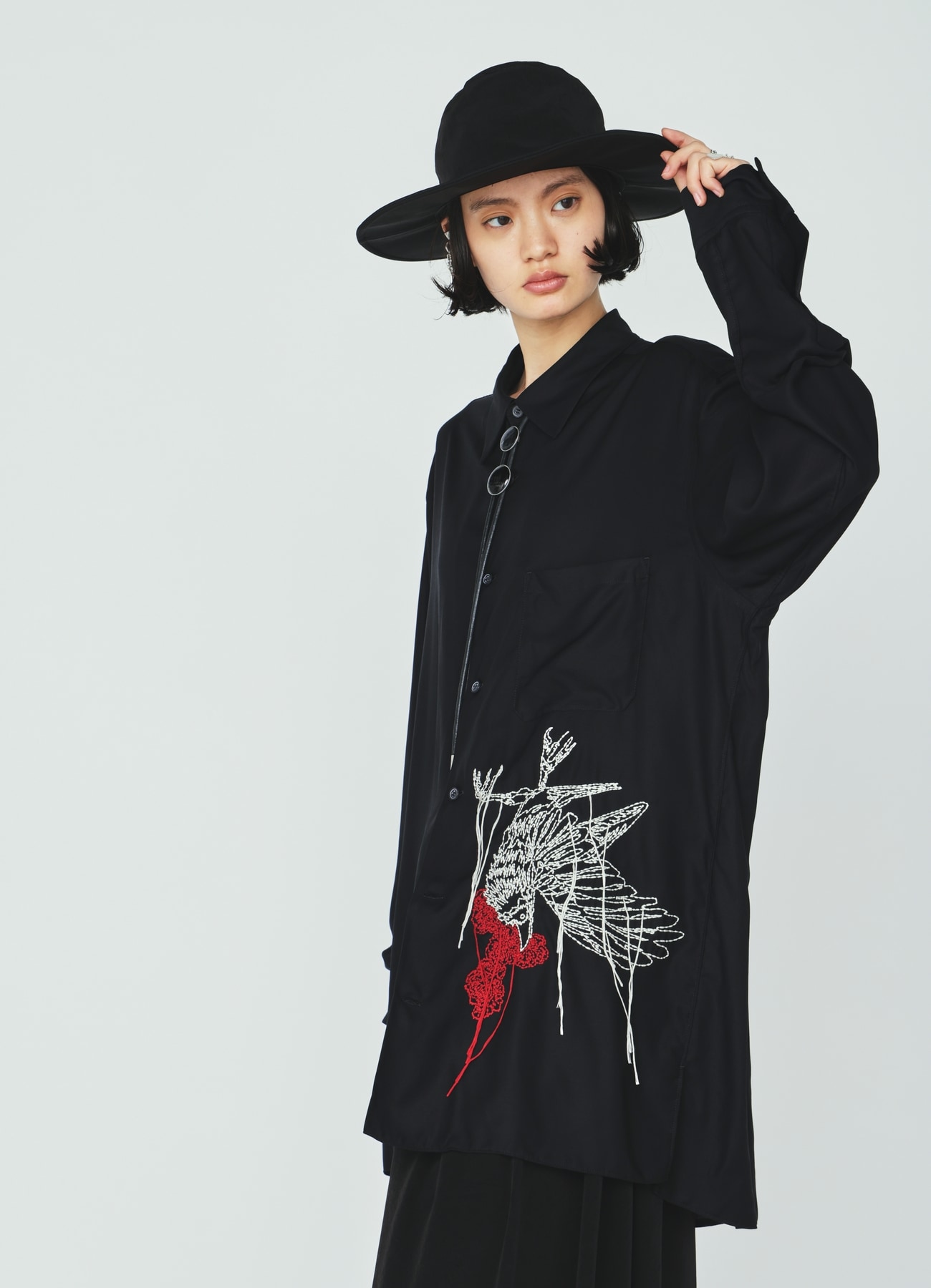 RAYON TWILL CROW AND FLOWER EMBROIDERY SHIRT