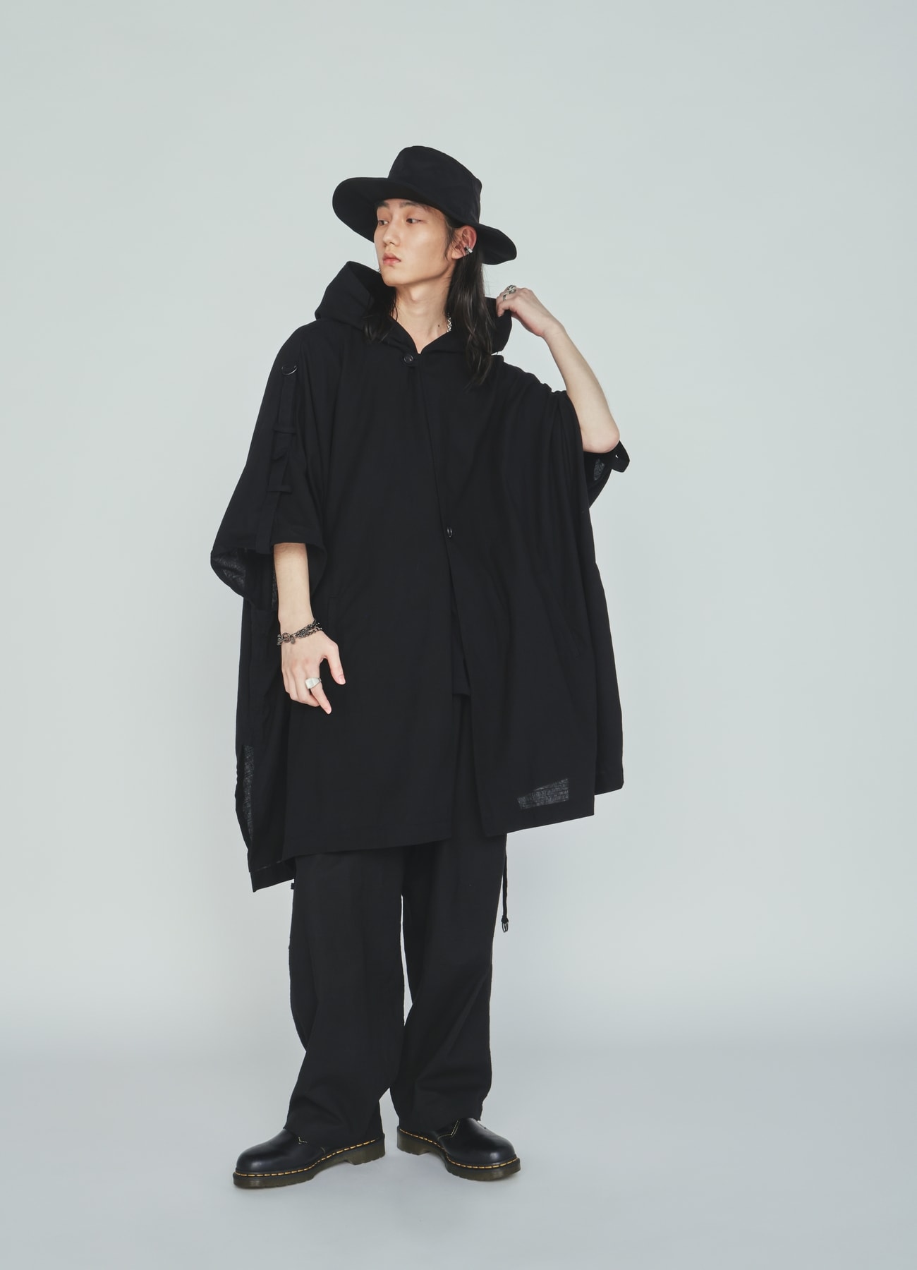 INDIAN KADI HOODED PONCHO
