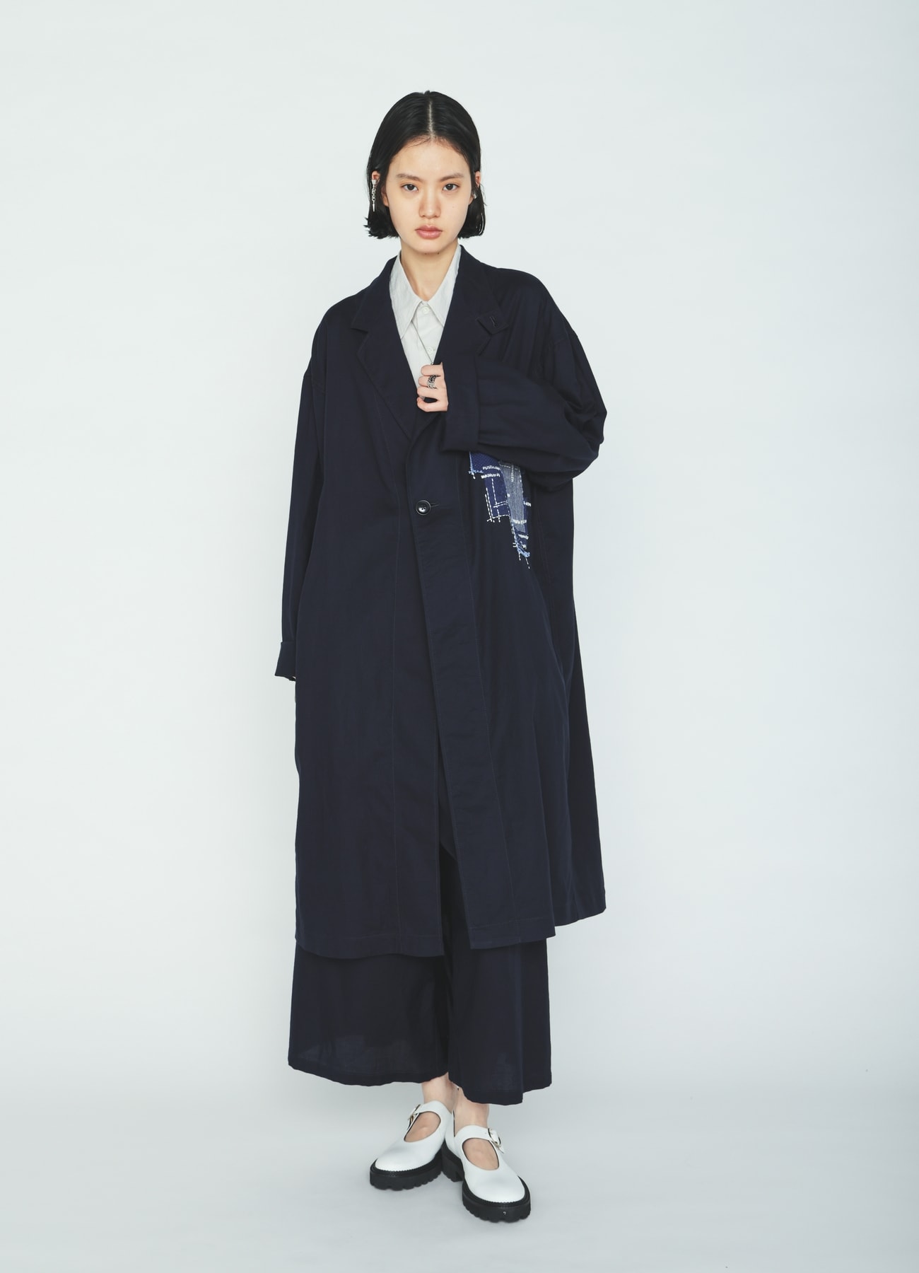 ORGANIC COTTON WASHER ONE-BUTTON LONG COAT WITH SASHIKO EMBROIDERY