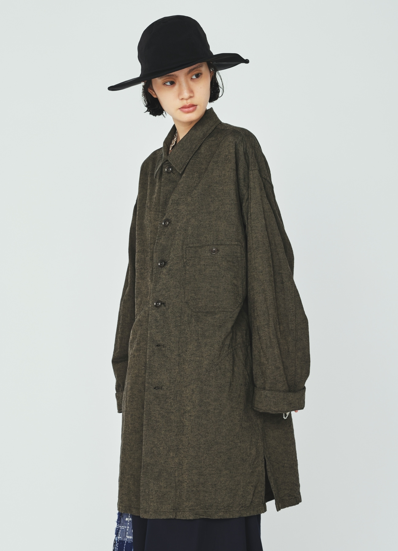 CREPE de CHINE WIDE BRIM HAT