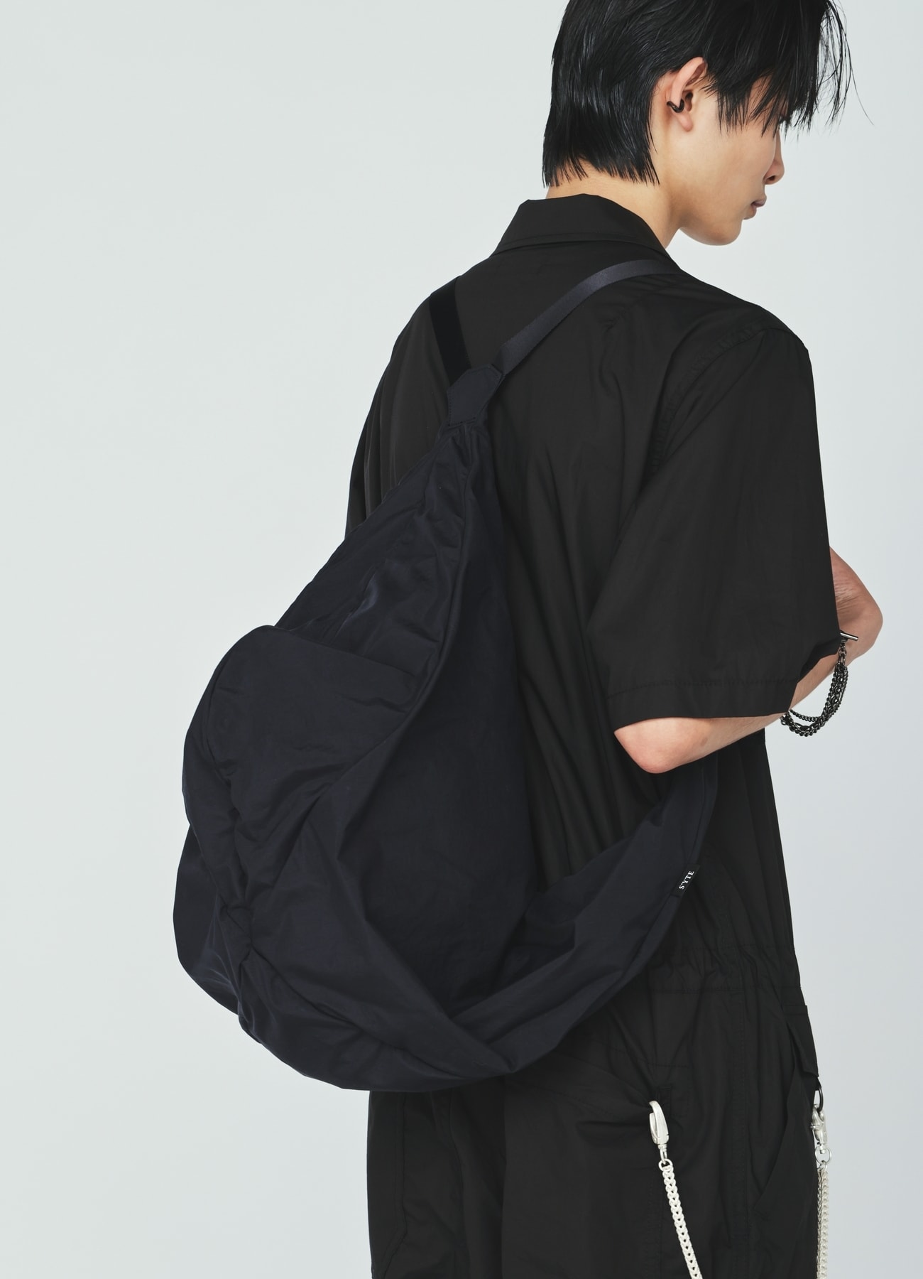 NYLON WIREFRAME SHOULDER BAG