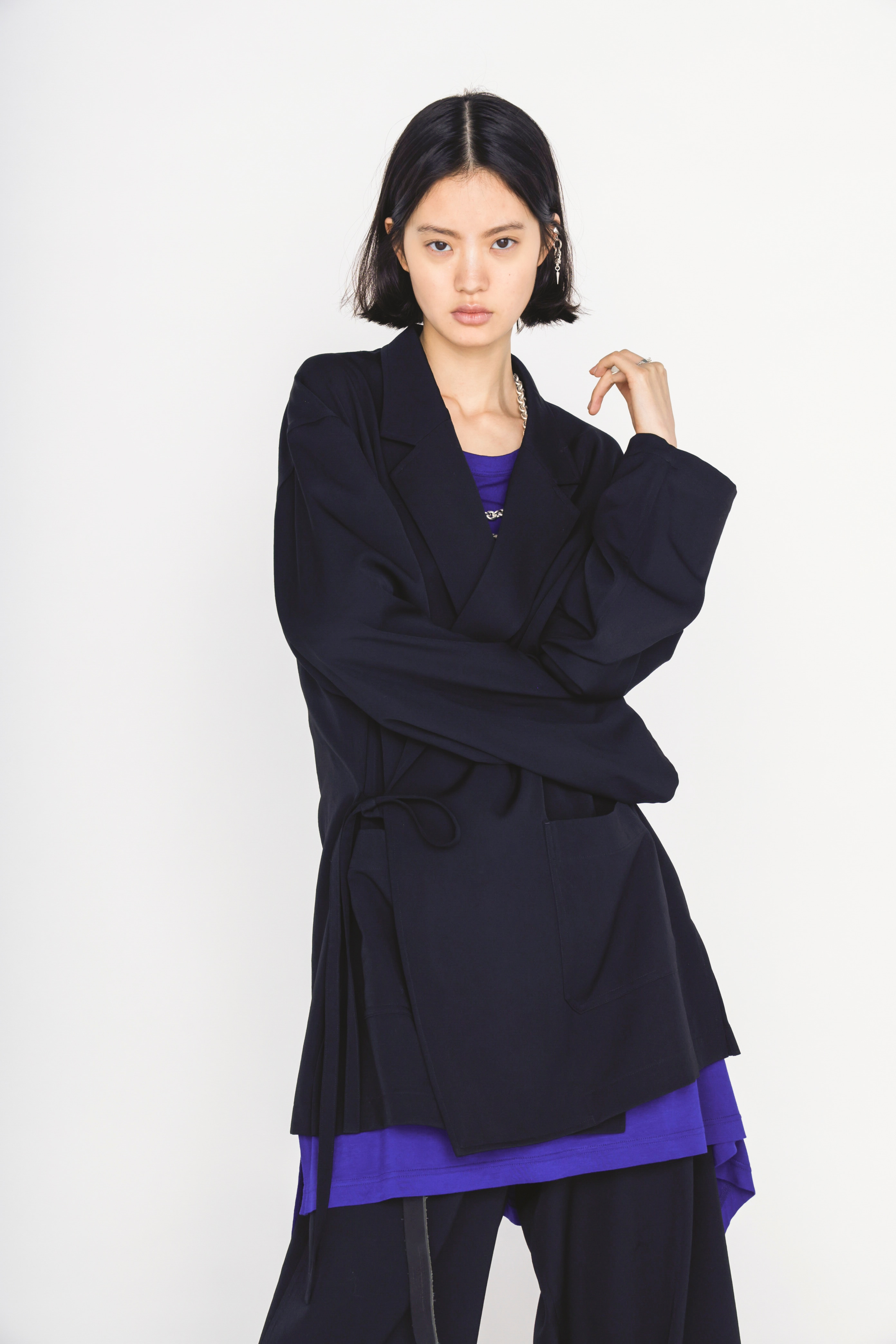 WASHER WOOL GABARDINE SEMI-DOUBLE-BREASTED TIE-FRONT JACKET