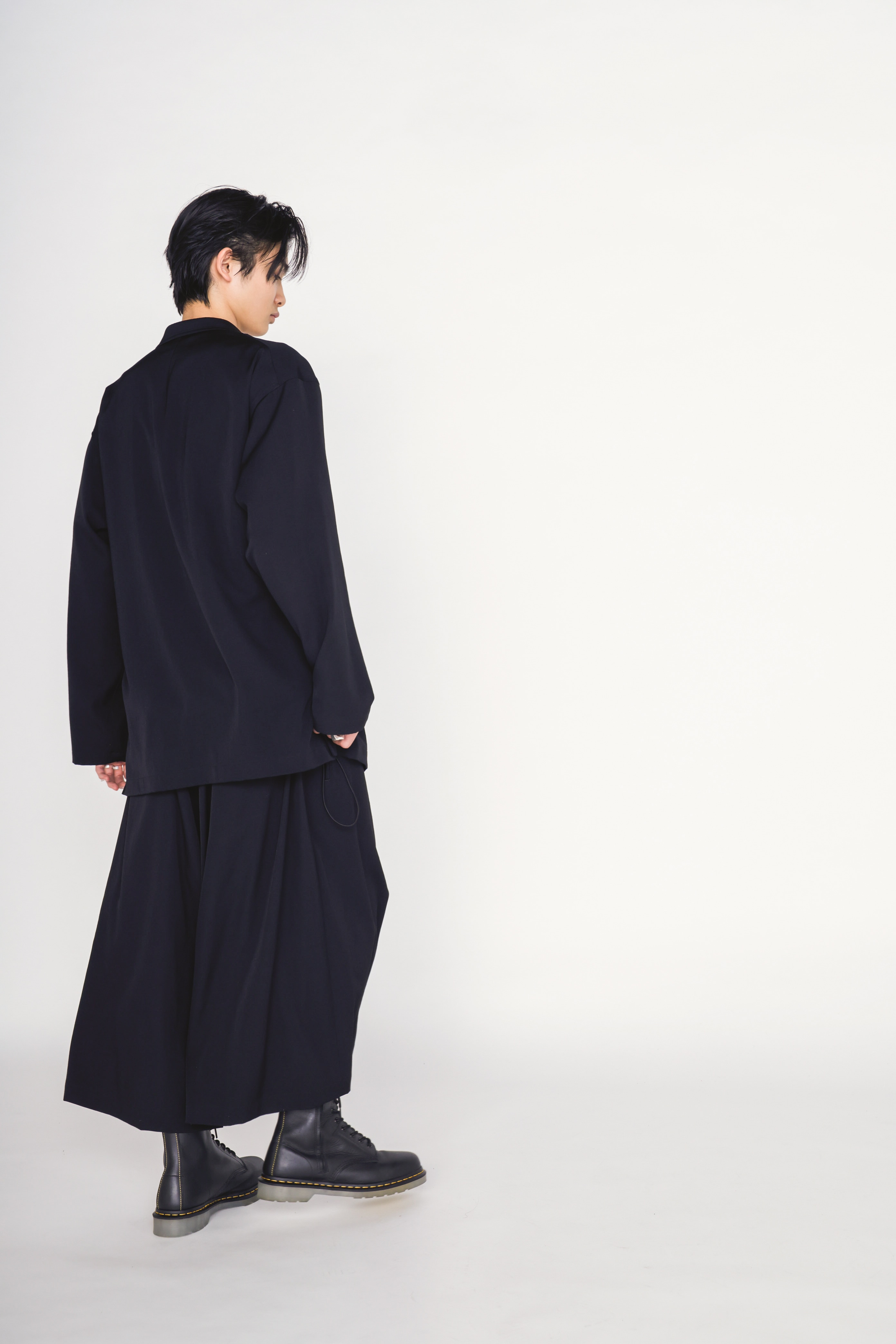 WASHER WOOL GABARDINE SEMI-DOUBLE-BREASTED TIE-FRONT JACKET