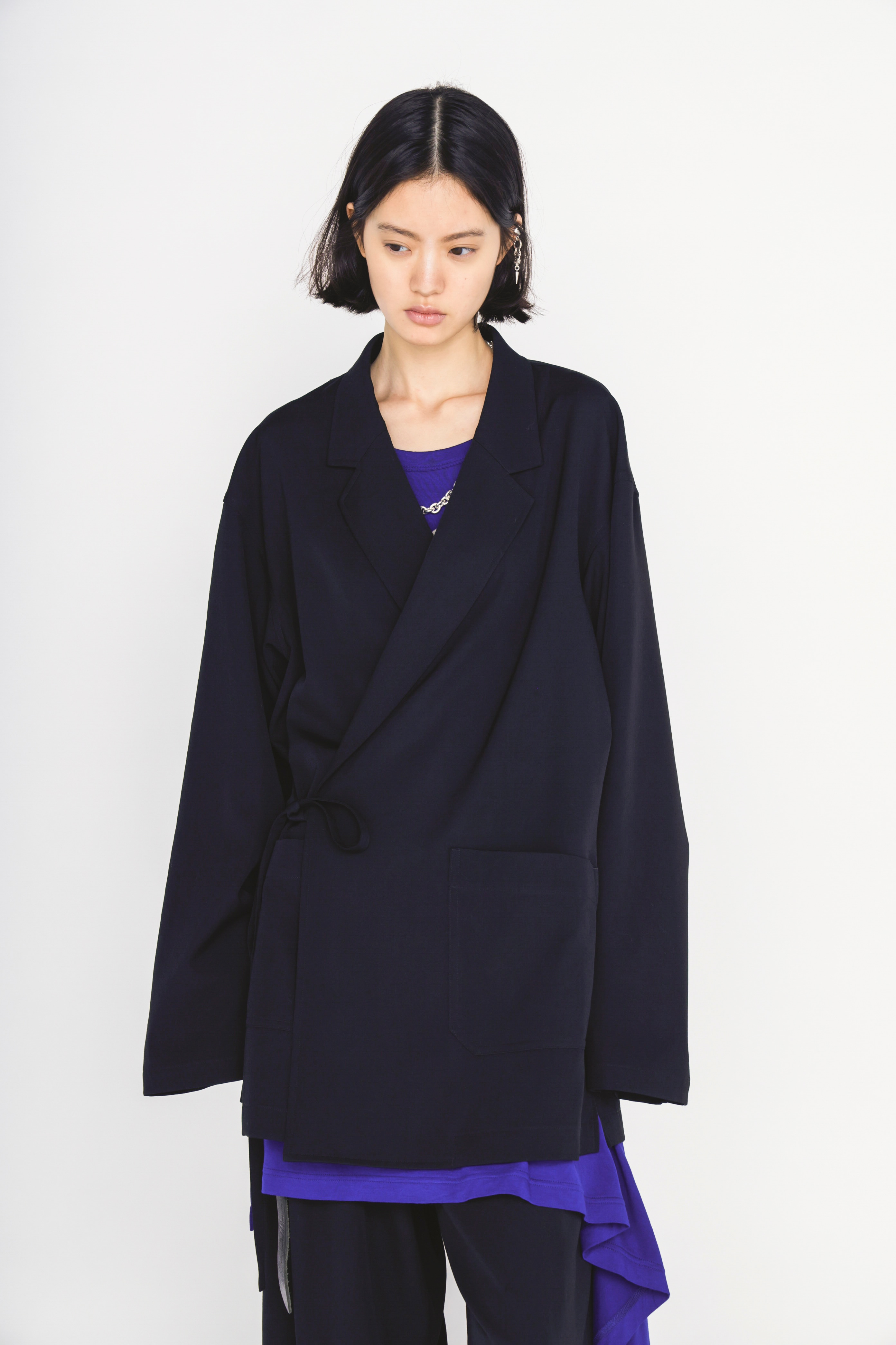 WASHER WOOL GABARDINE SEMI-DOUBLE-BREASTED TIE-FRONT JACKET