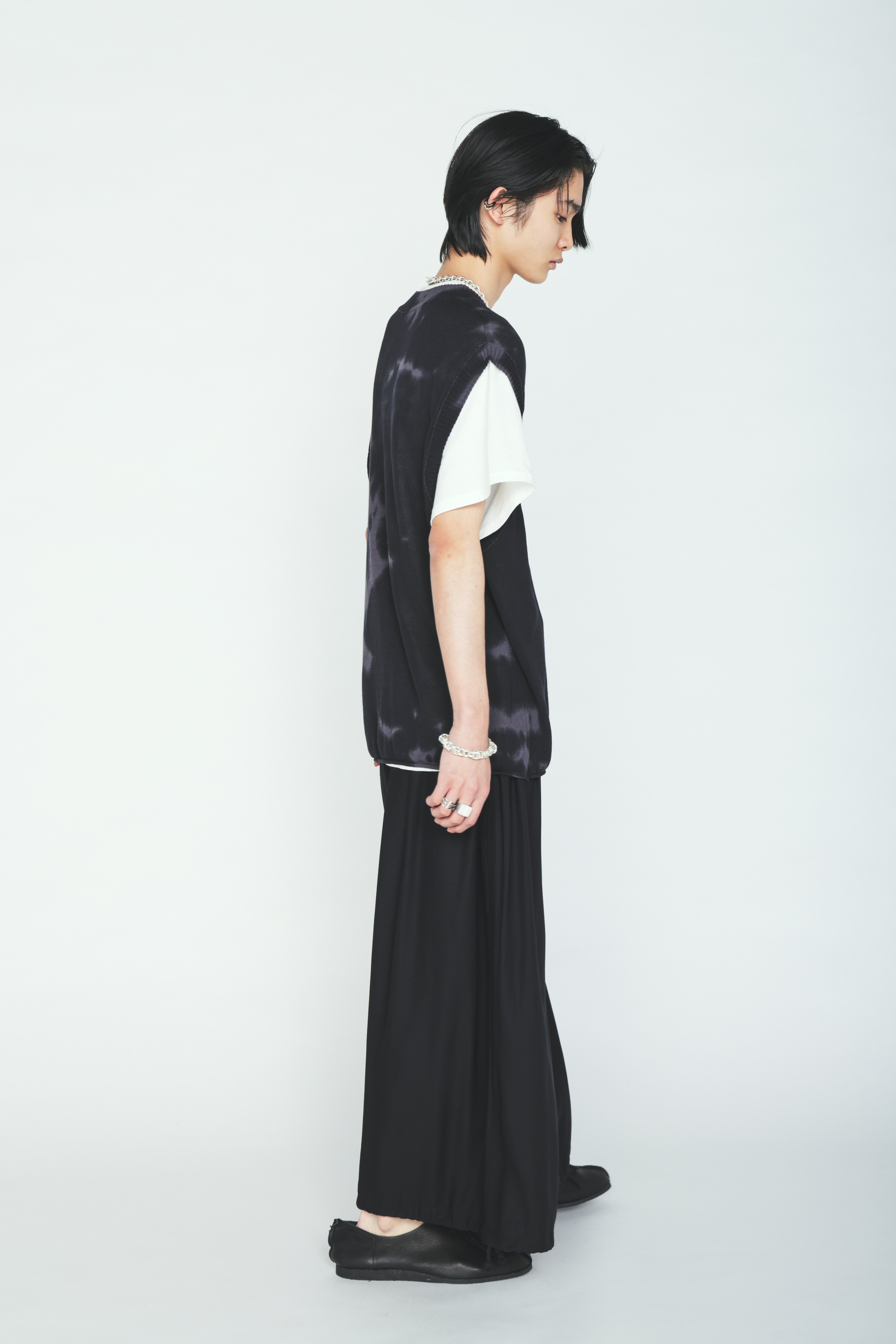 CHUSEN-DYED COMPACT TWIST VEST