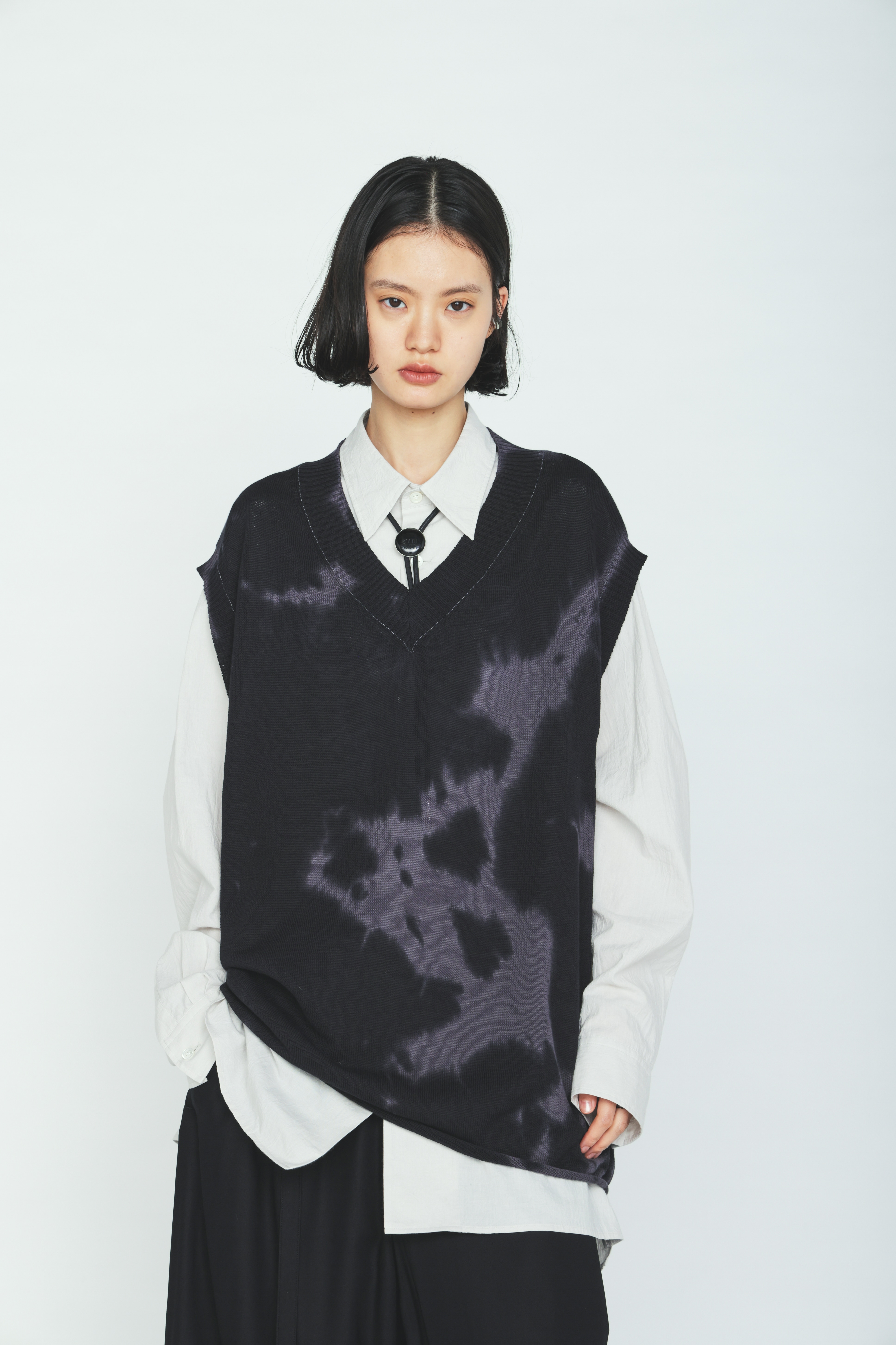 CHUSEN-DYED COMPACT TWIST VEST
