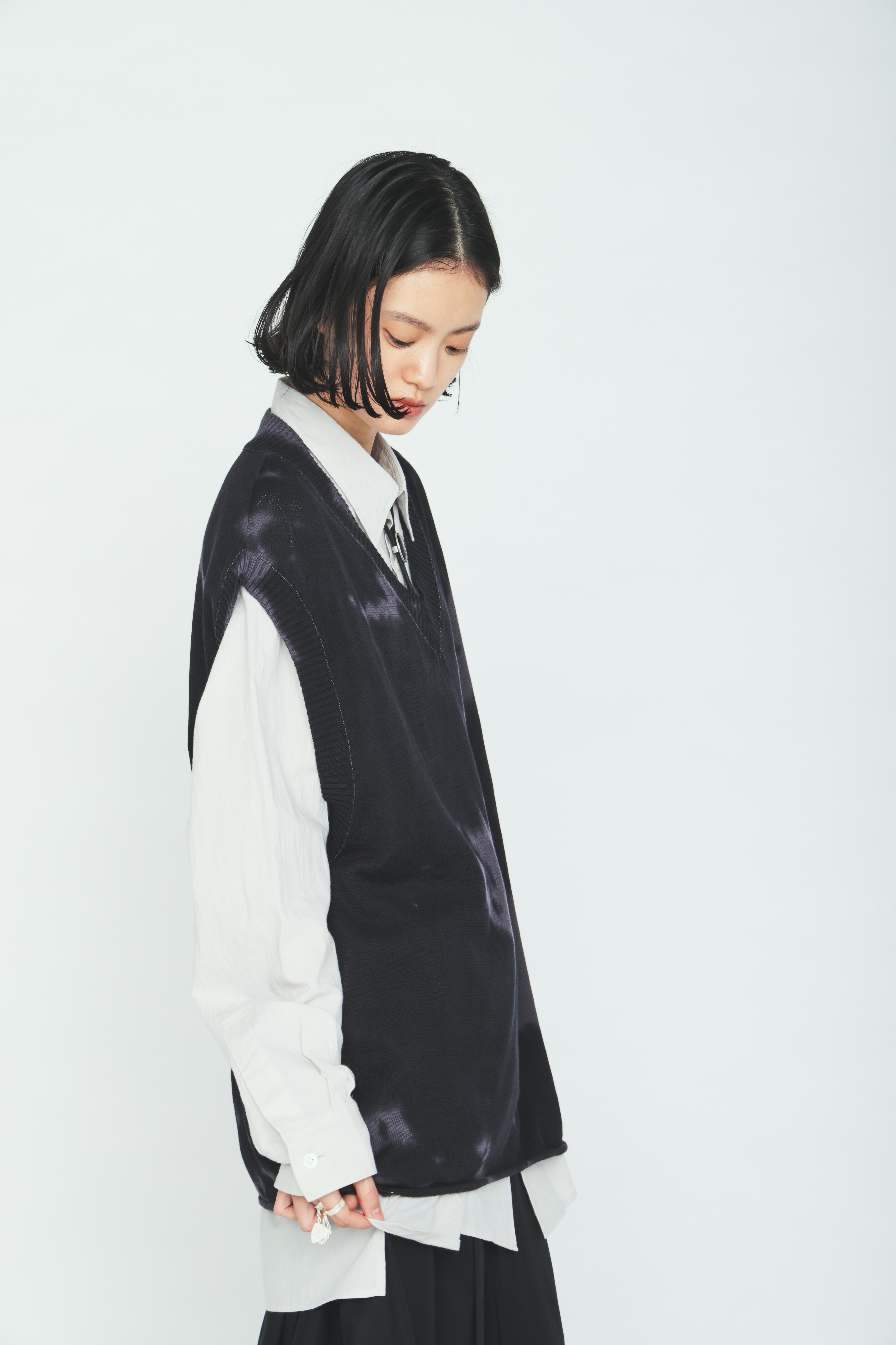 CHUSEN-DYED COMPACT TWIST VEST