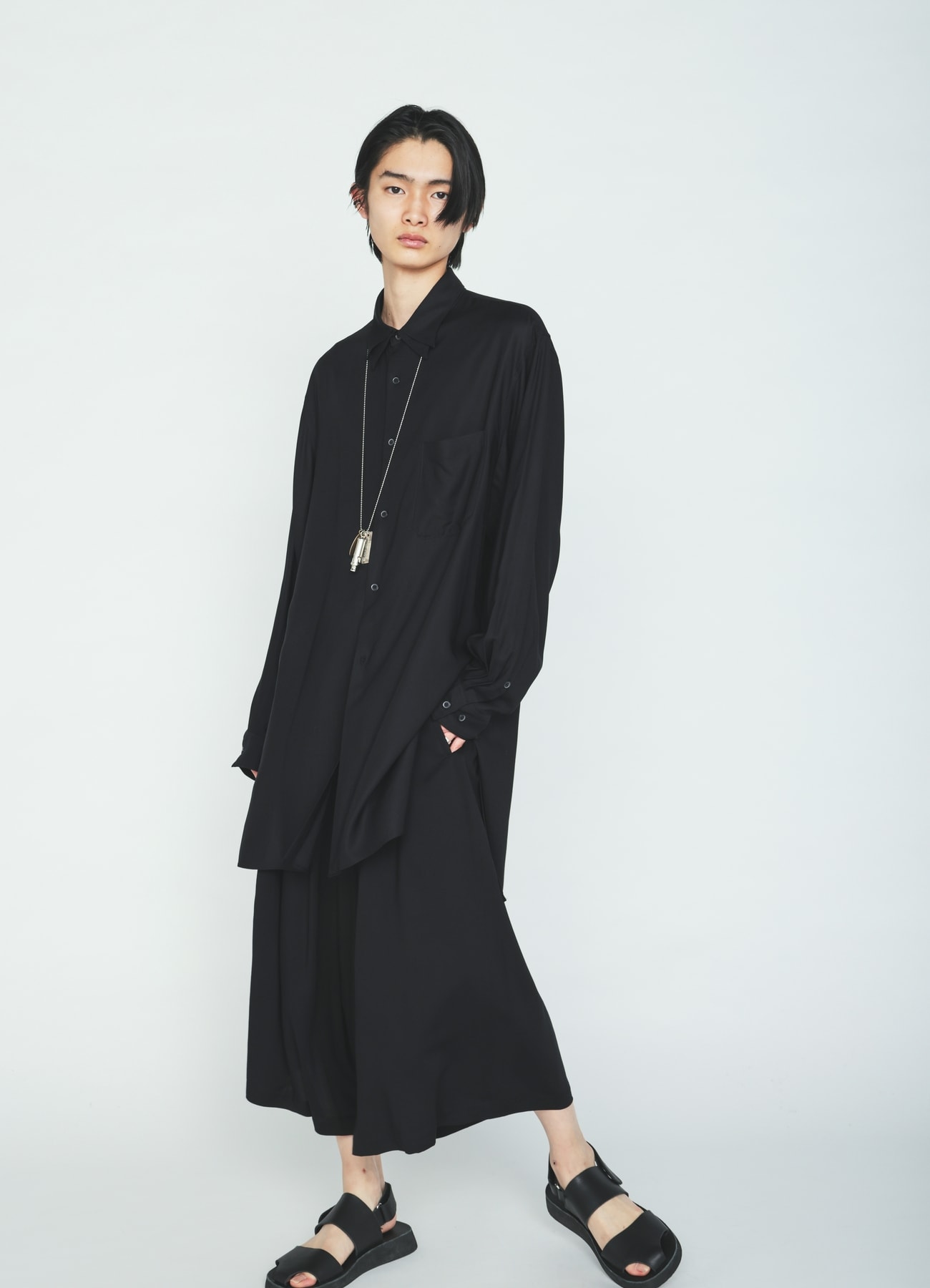 RAYON TWILL SKULL EMBROIDERY CULOTTE PANTS