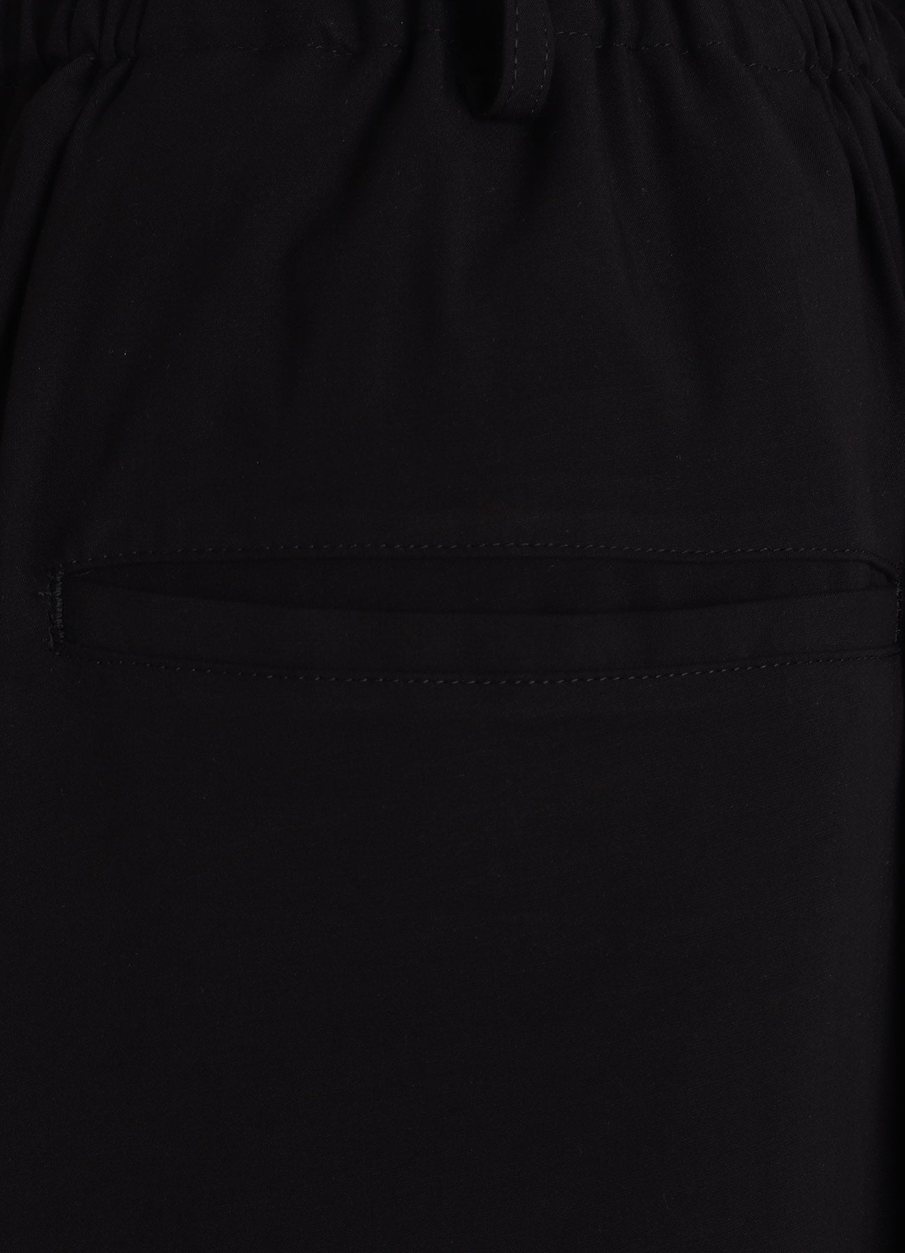 RAYON “Y” LETTER AND RED FLOWER PRINT CULOTTE PANTS