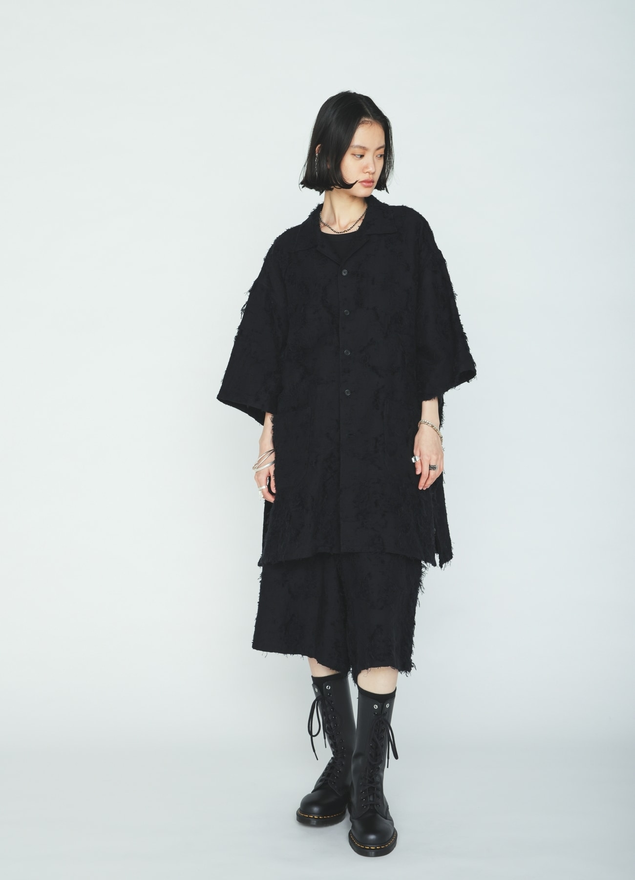 COTTON BOTANICAL SHEER JACQUARD SHORT PANTS