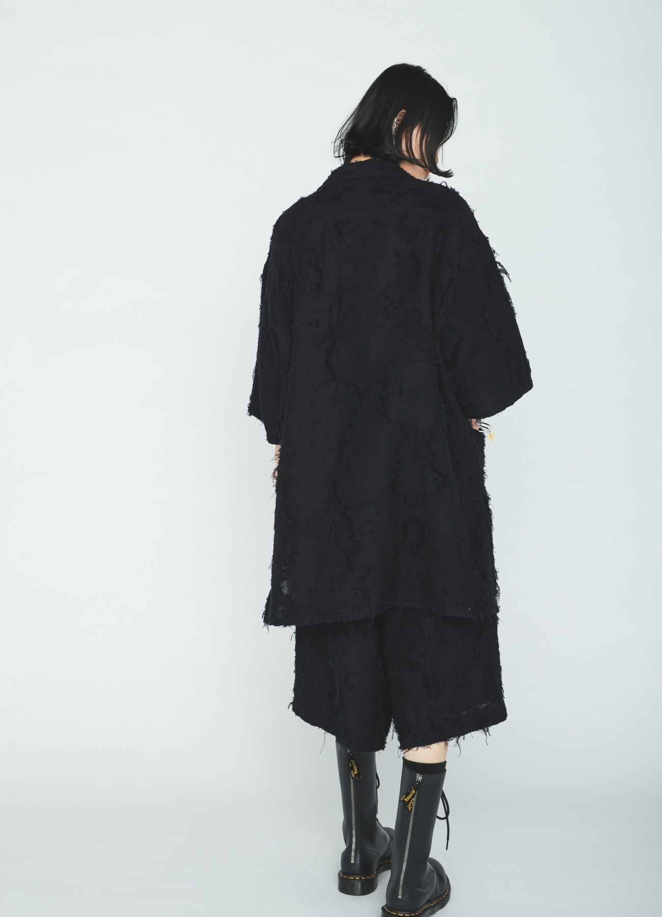 COTTON BOTANICAL SHEER JACQUARD SHORT PANTS