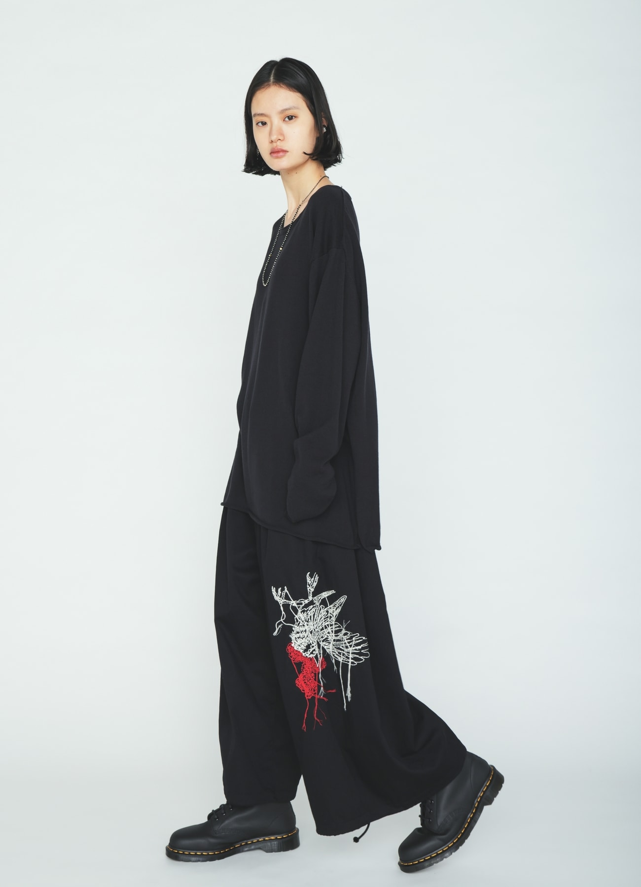 COTTON TWILL EMBROIDERY BALLOON PANTS