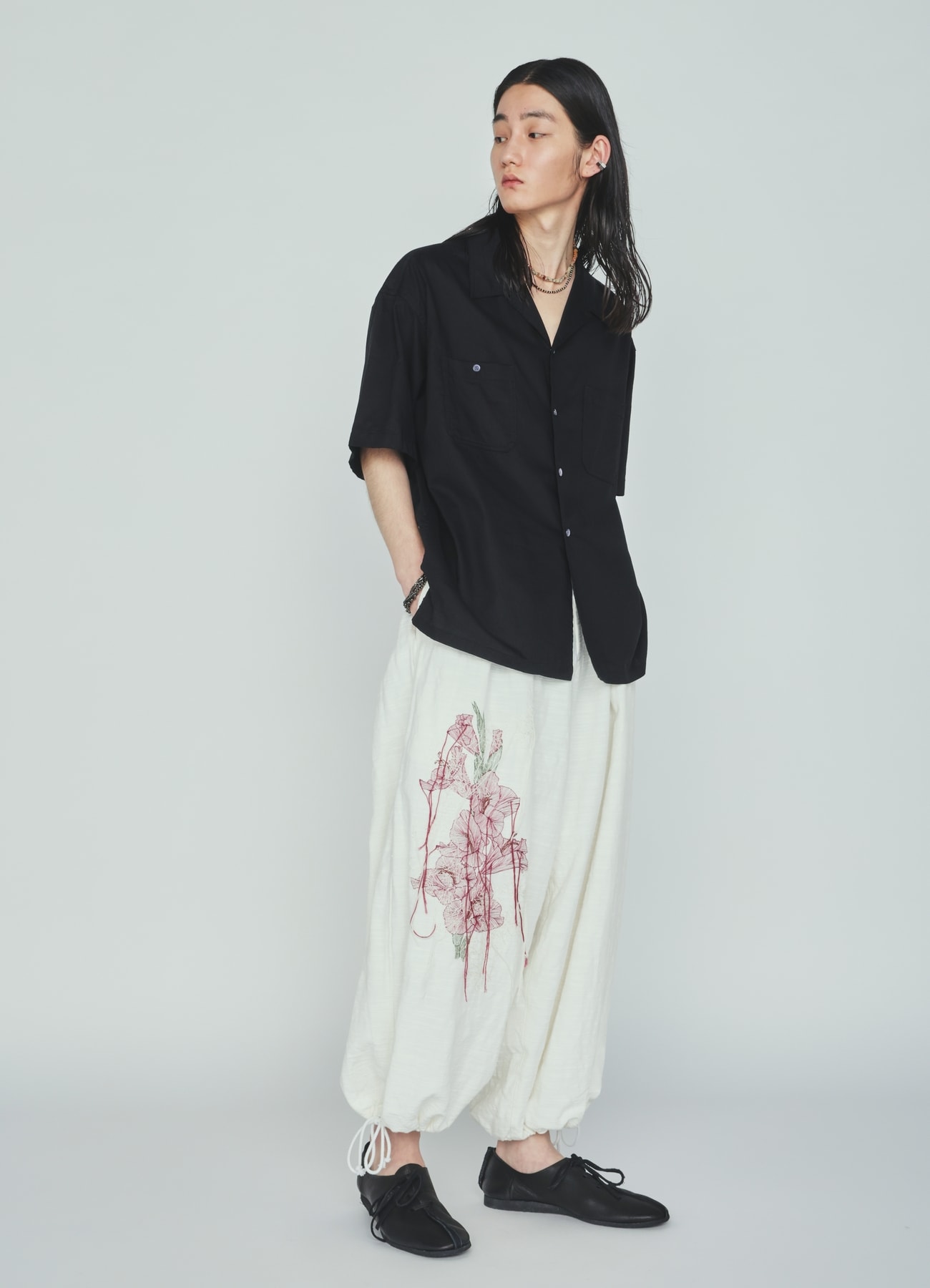 COTTON/LINEN FLOWER EMBROIDERY BALLOON PANTS