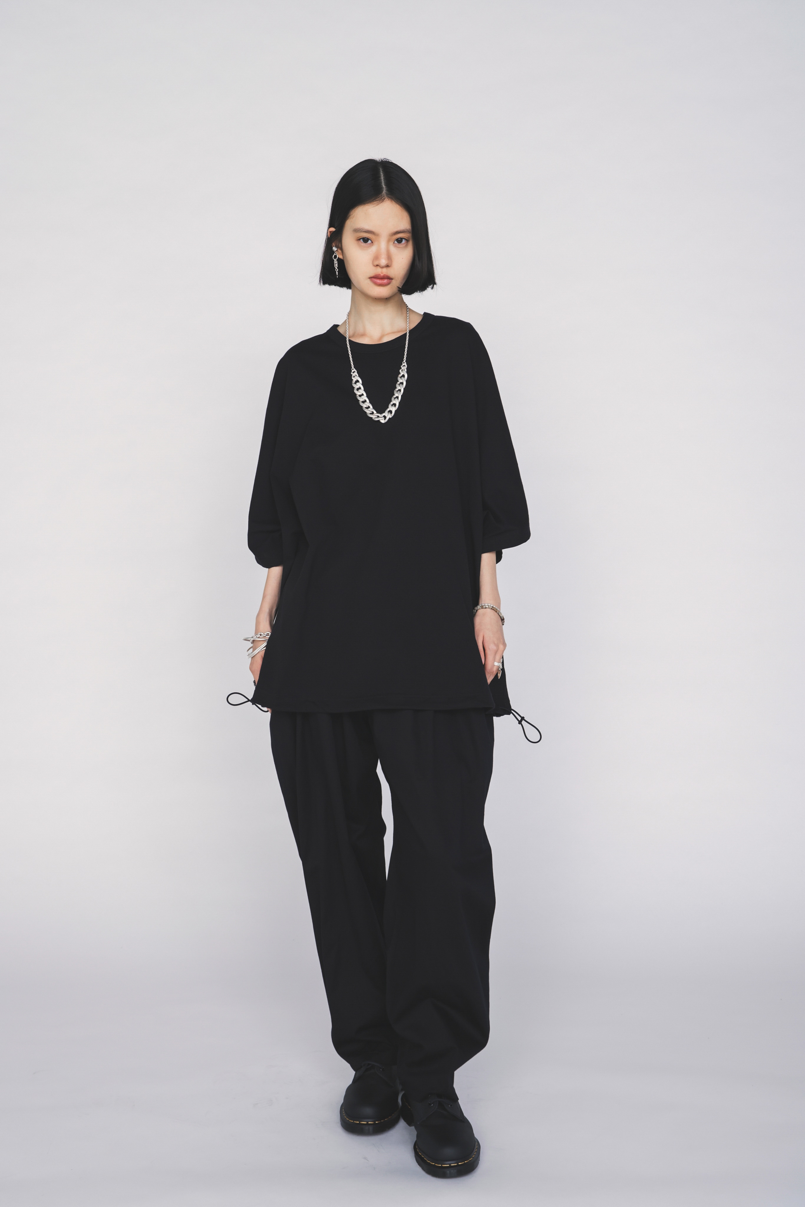 COTTON TWILL GATHERED POCKET TAPED PANTS