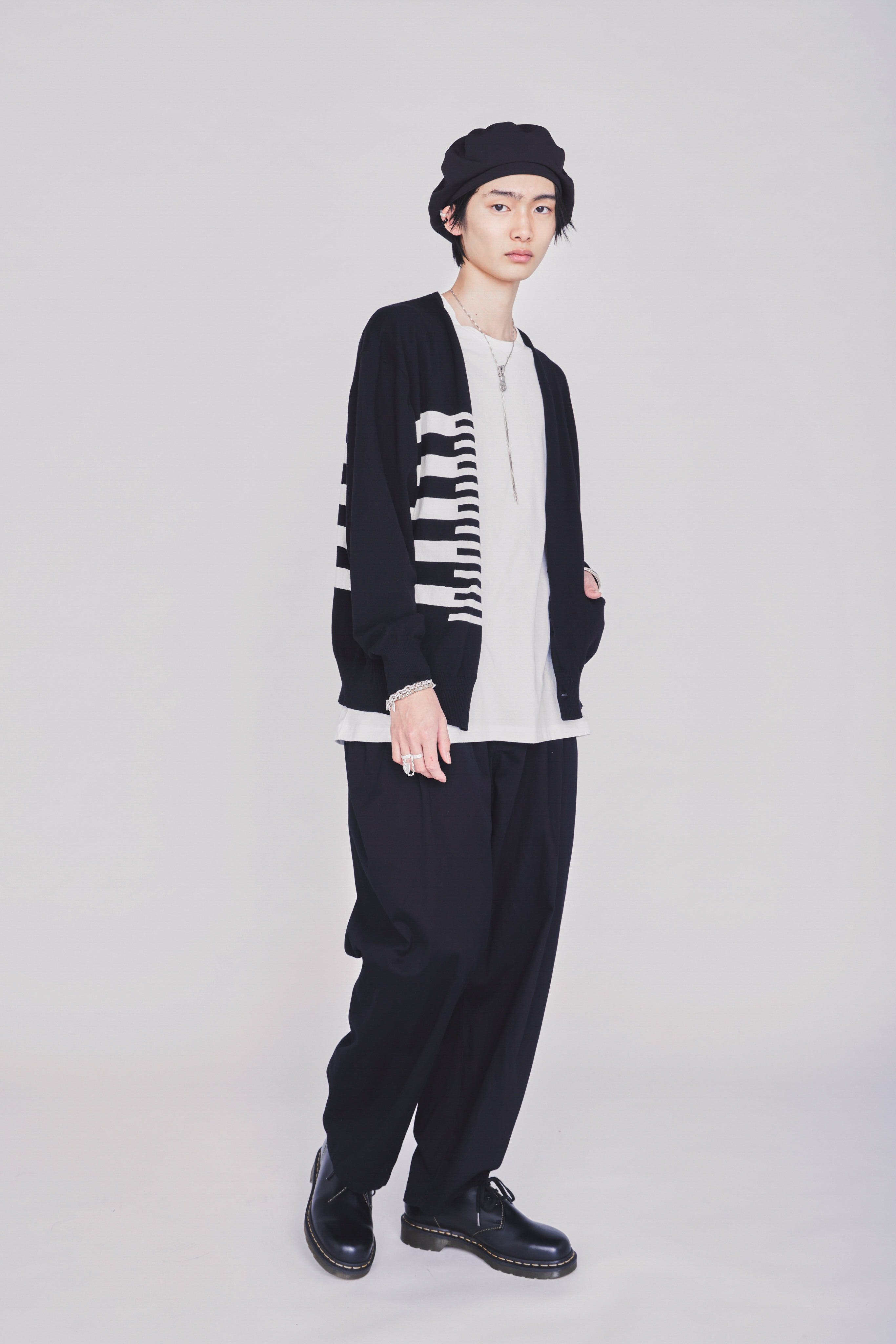 COTTON TWILL GATHERED POCKET TAPED PANTS